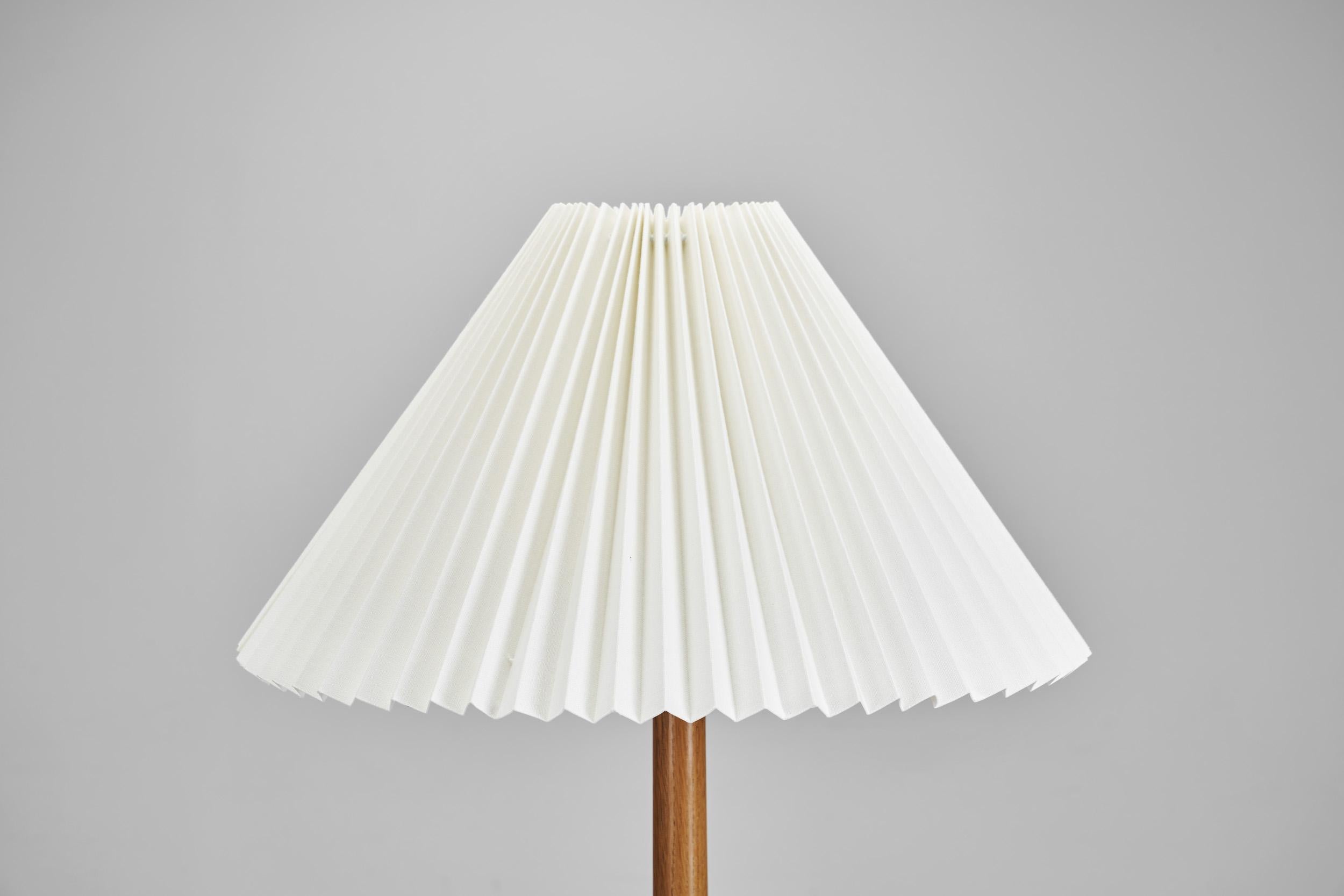 Danish Modern Oak Floor Lamp by Lisbeth Brams for Fog & Mørup, Denmark 1960s 4