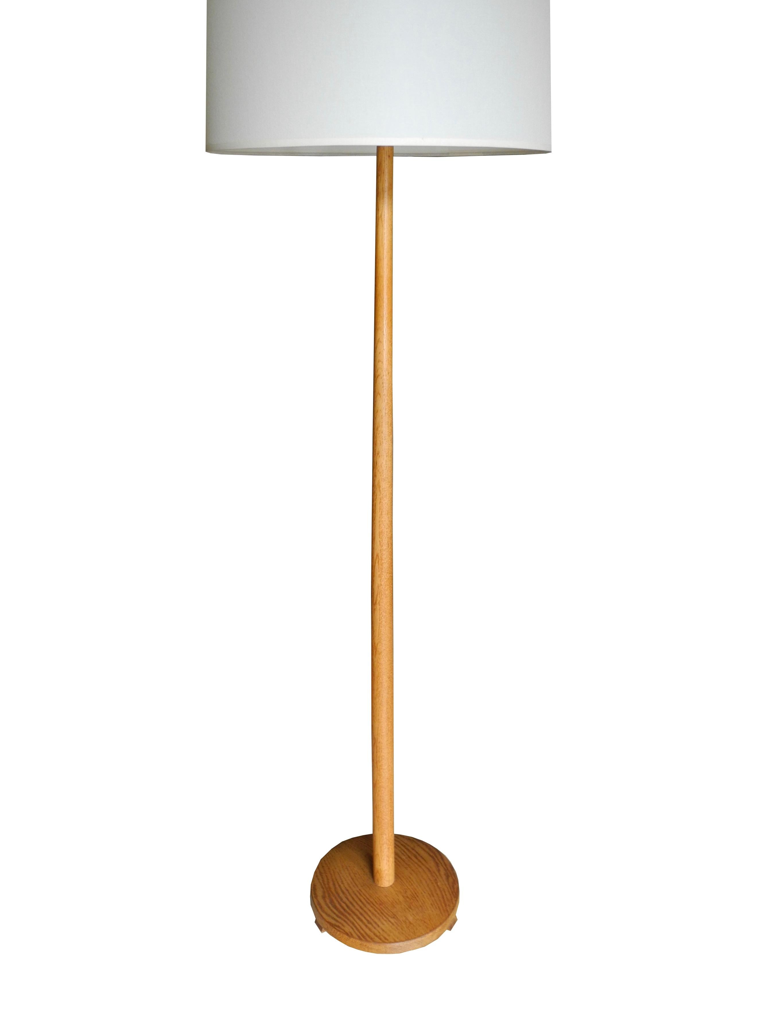 Made of solid oak this Danish Modern floor lamp is has a lot of style yet simple in design.