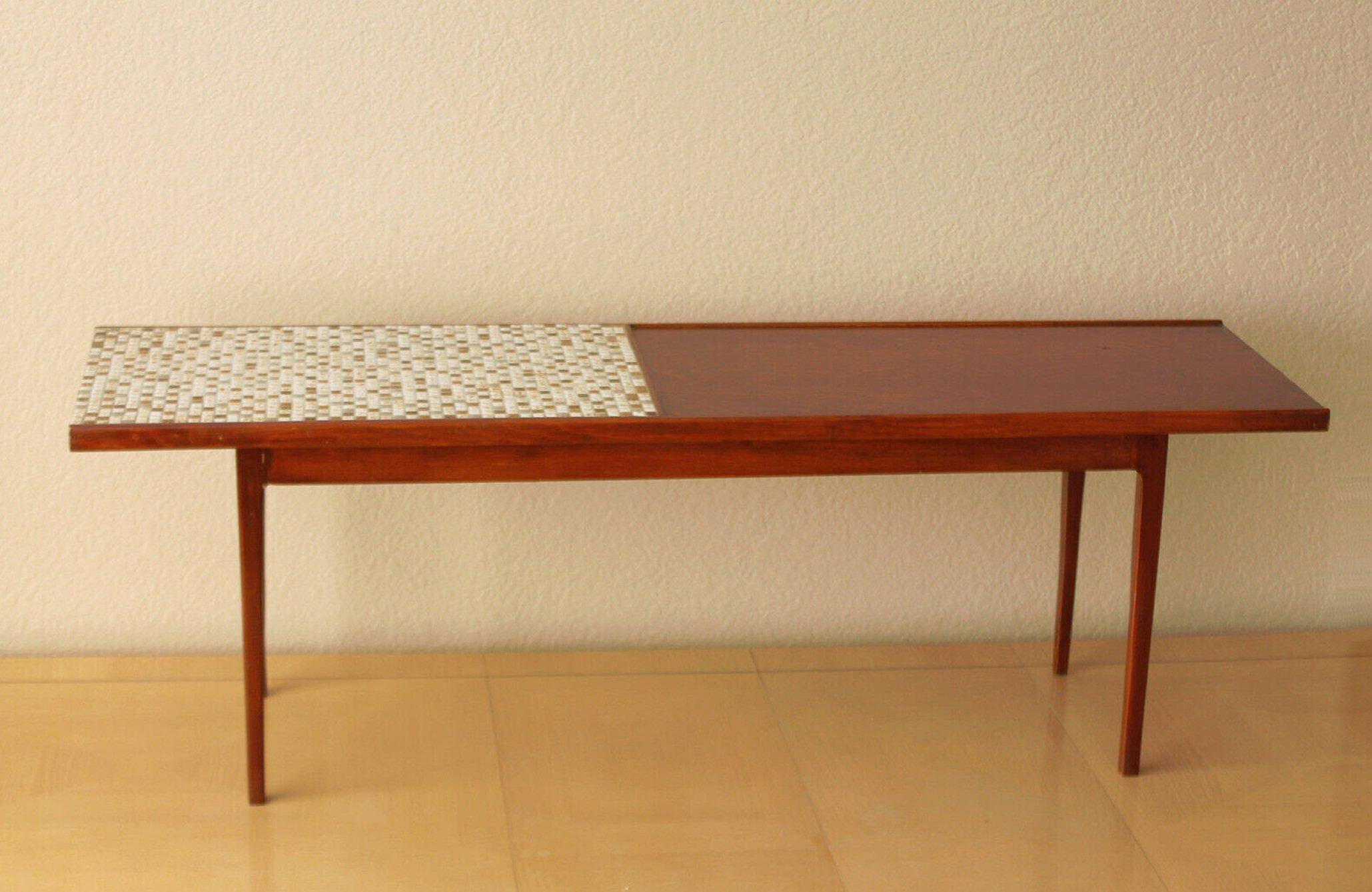 Danois Table basse moderne danoise en chêne, bois de rose et mosaïque de carreaux incrustés ! MCM Wegner 1950s  en vente