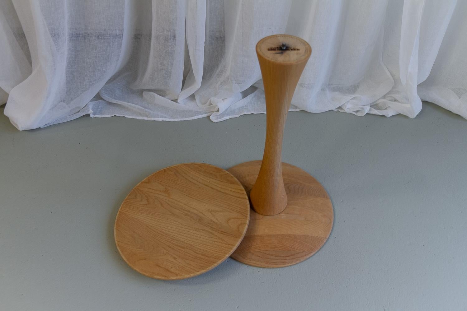 Table d'appoint moderne danoise en Oak 