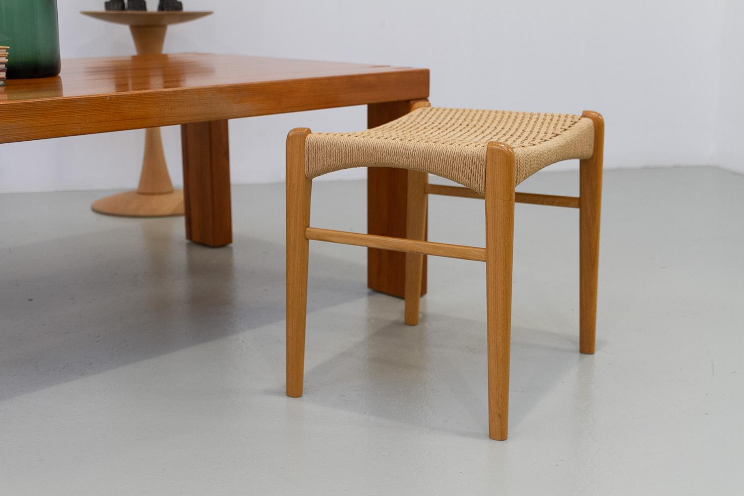 Dänischer moderner Eichenhocker von Peder Kristensen für Glyngøre Stolefabrik, 1960er Jahre. im Angebot 12