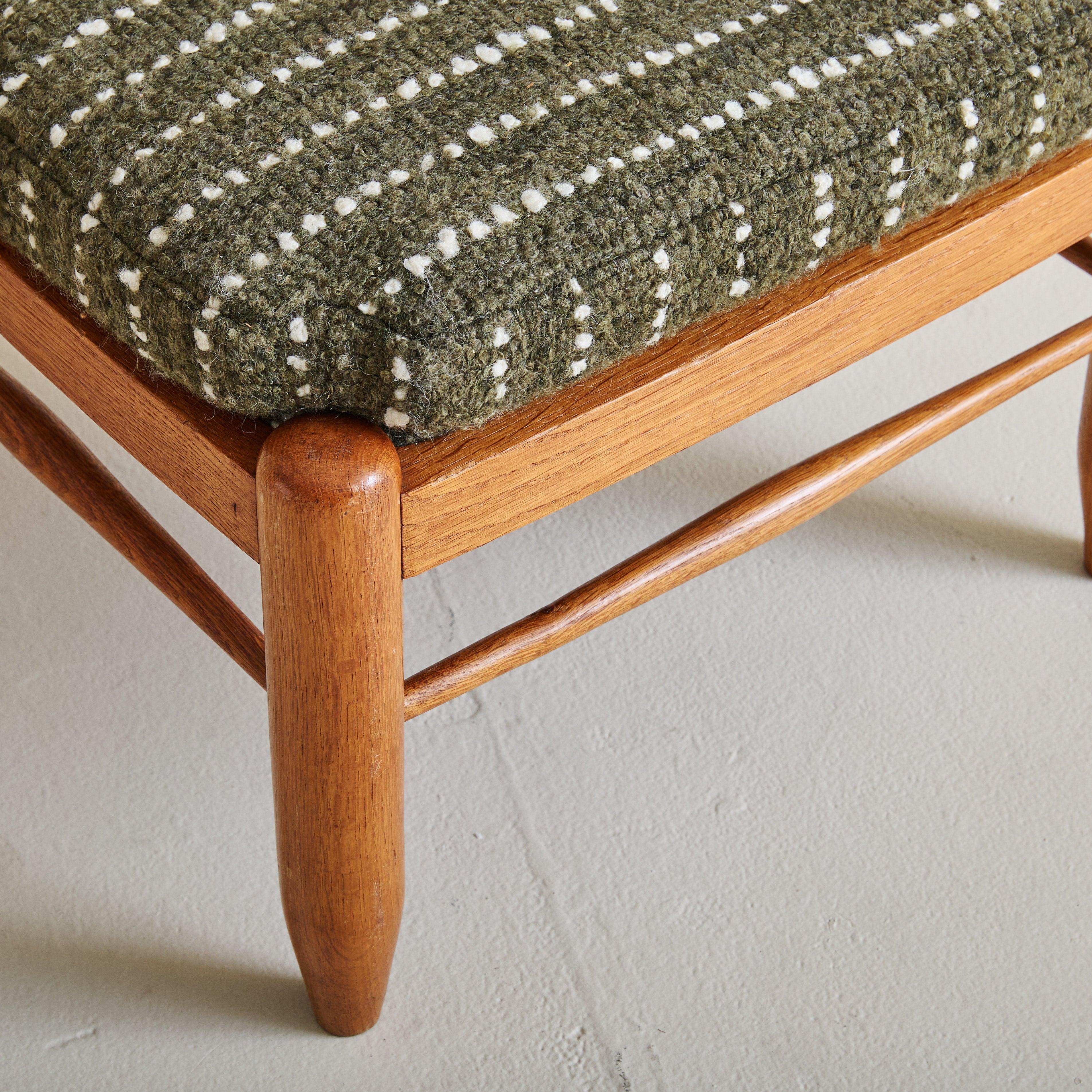 Scandinavian Modern Danish Modern Oak Stool in Forest Green Wool, 1960s - 2 Available For Sale