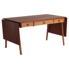 Bureau moderne danois en chêne et teck à table « Modèle 158 » de Poul Volther, 1957