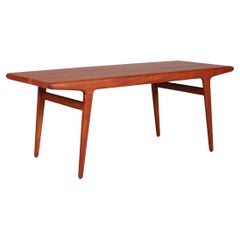 Retro Danish Modern Oblong Coffee Table of Teak Made by Danish Cabinetmaker 1960s