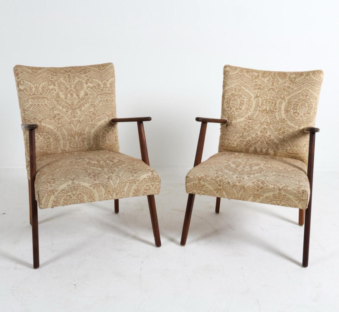 Classic Scandinavian design at its finest. Minimalist elegant, occasional armchairs. Perfect for the living room or dining table. Efficient in their form with eye catching lines. Full restoration available with refinishing, please inquire for