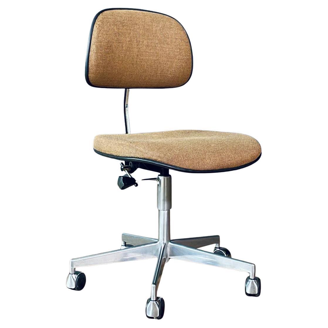 Danish Modern Office Swivel Chair Jorgen Rasmussen for Labofa