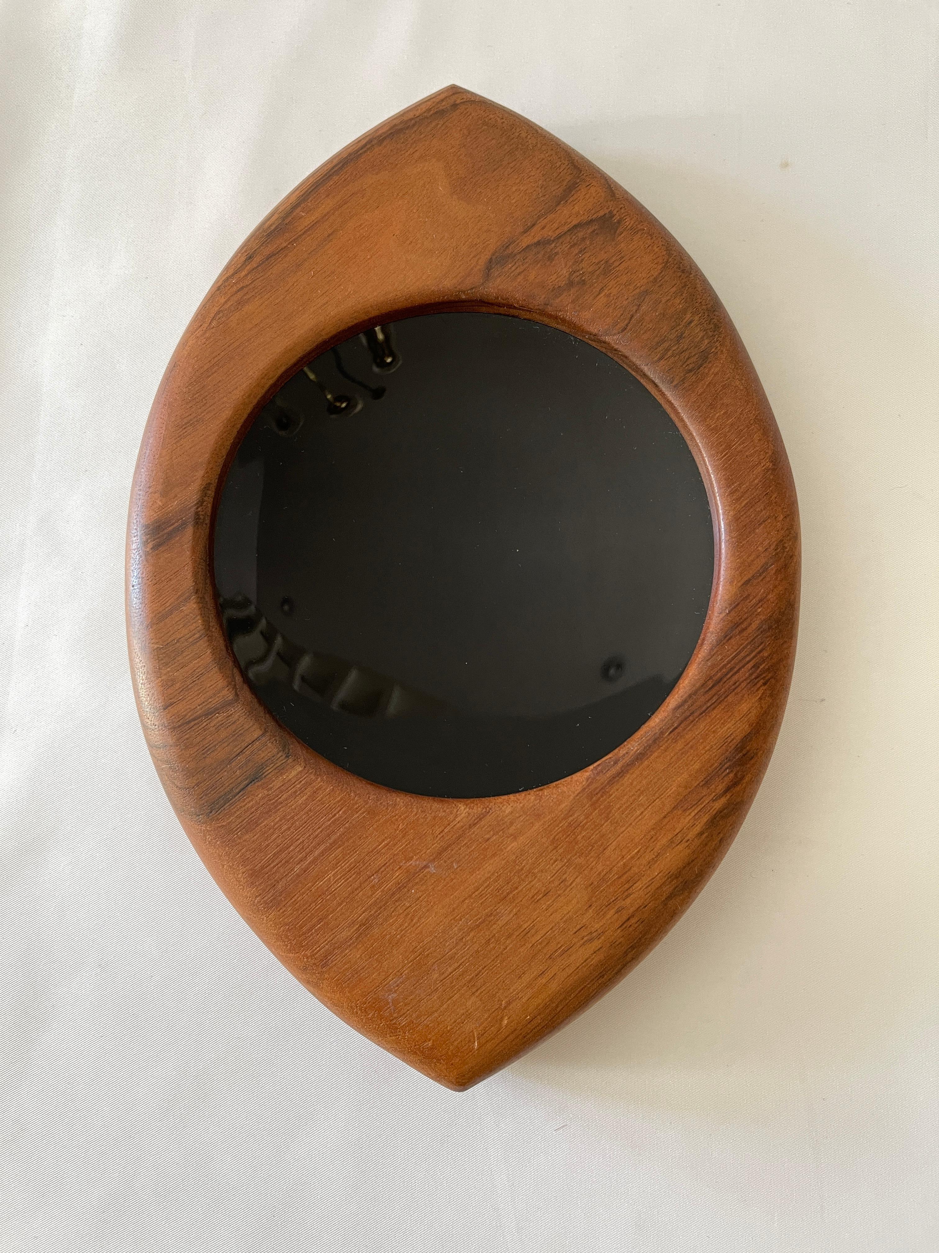 20th Century Danish Modern Op Art Eye Shape Teak Wood  Vide Poche / Dresser Tray For Sale