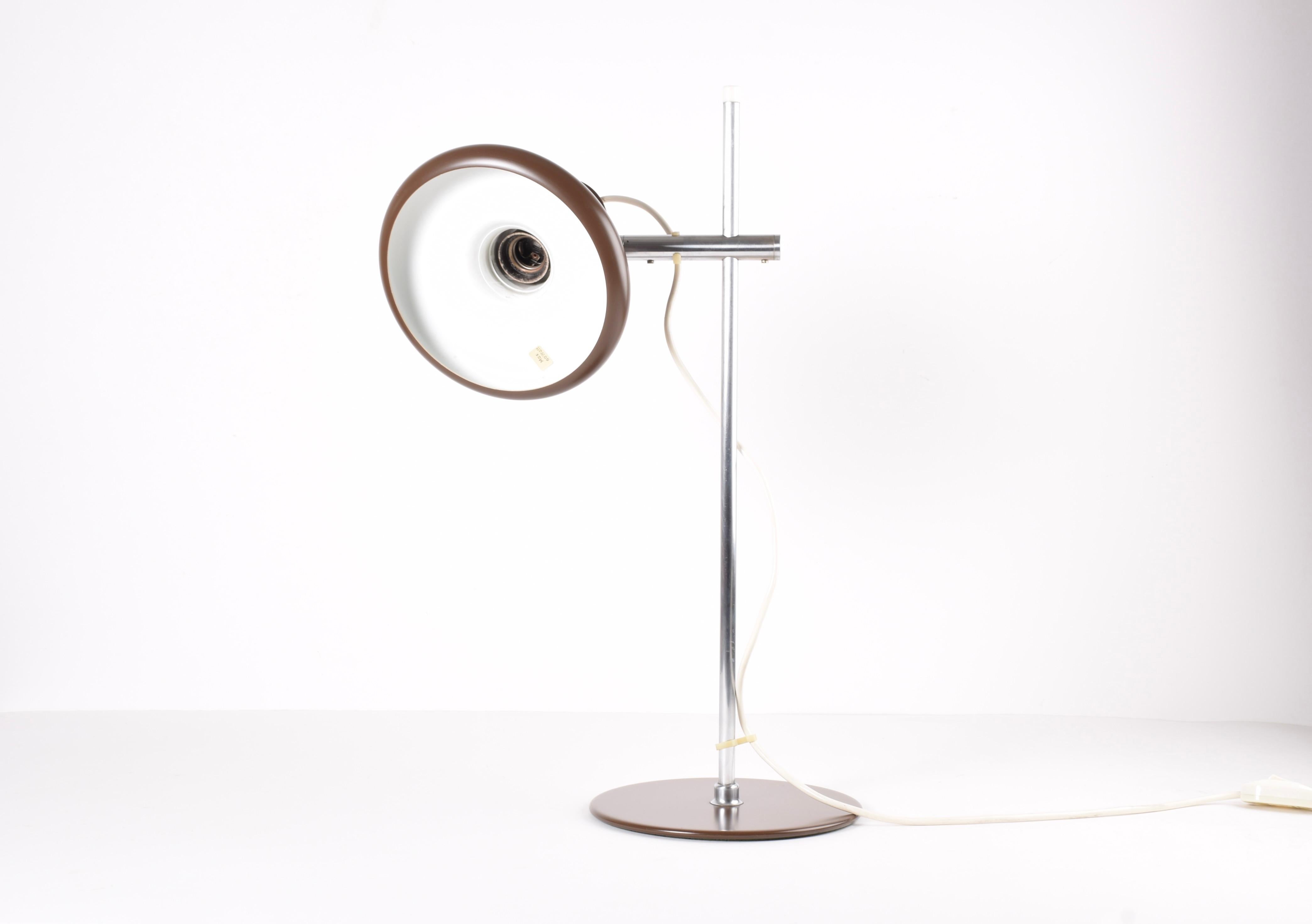 Émaillé Lampe de bureau moderne danoise 