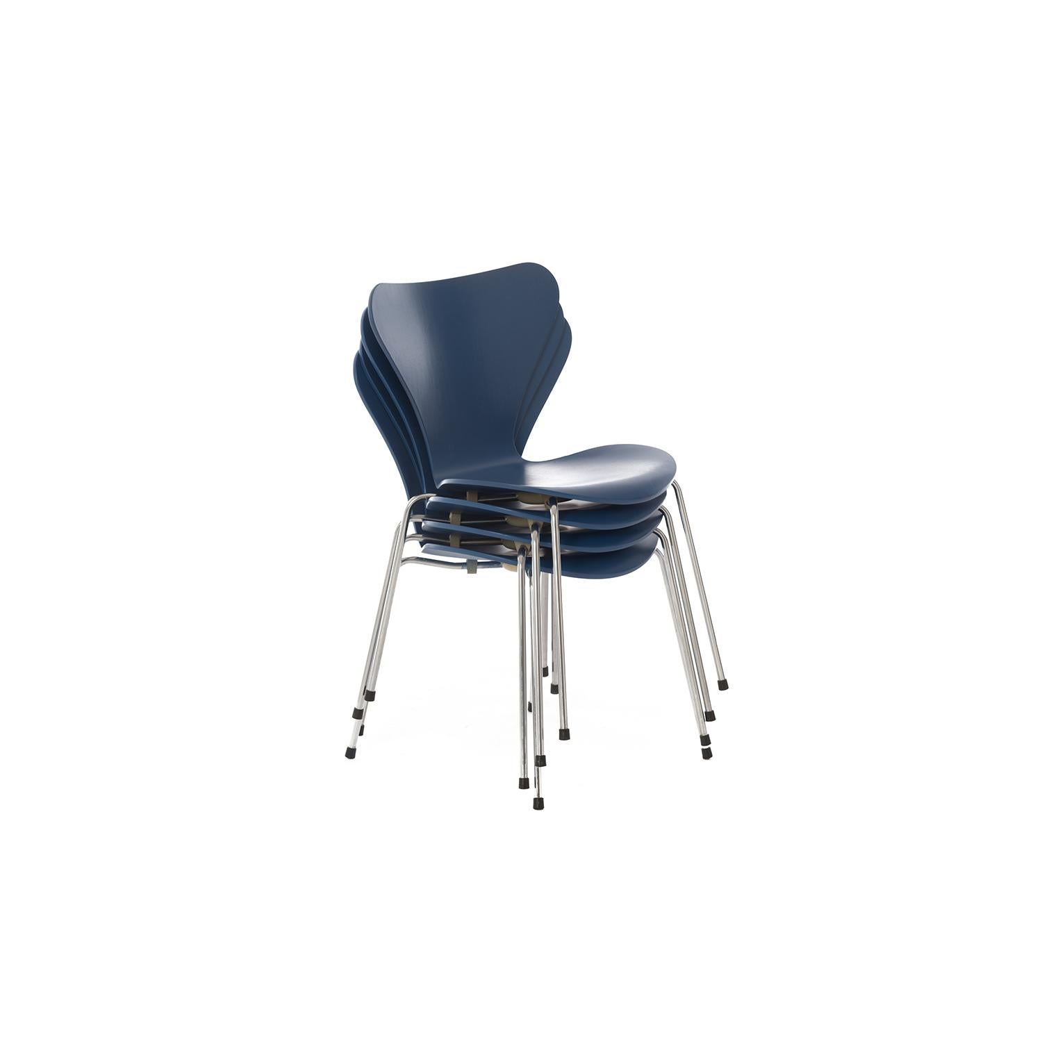 Danish Modern Original Series 7 Chairs by Arne Jacobsen, Set of 4 1