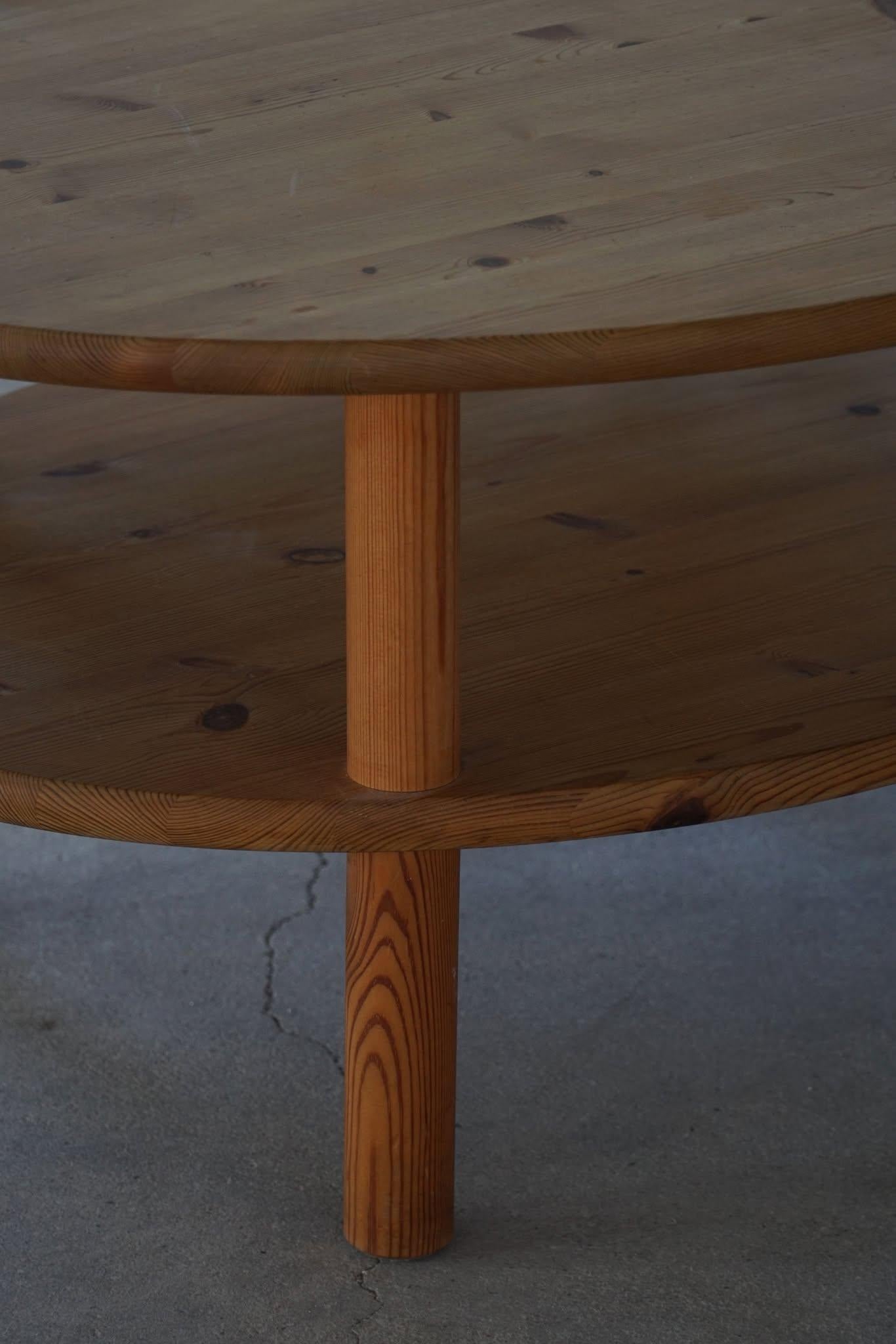 Danish Modern Oval Coffee Table in Solid Pine, Rainer Daumiller, 1970s 5