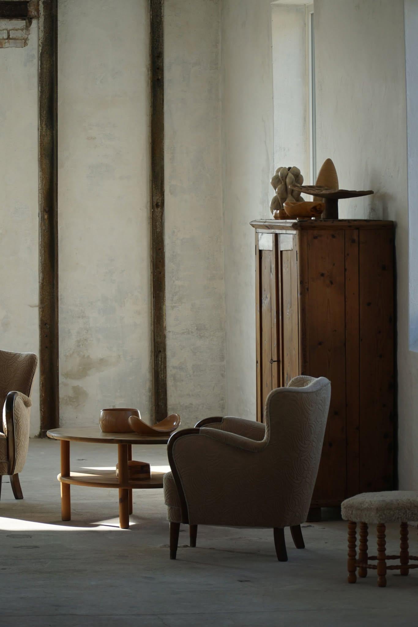 Danish Modern Oval Coffee Table in Solid Pine, Rainer Daumiller, 1970s 1