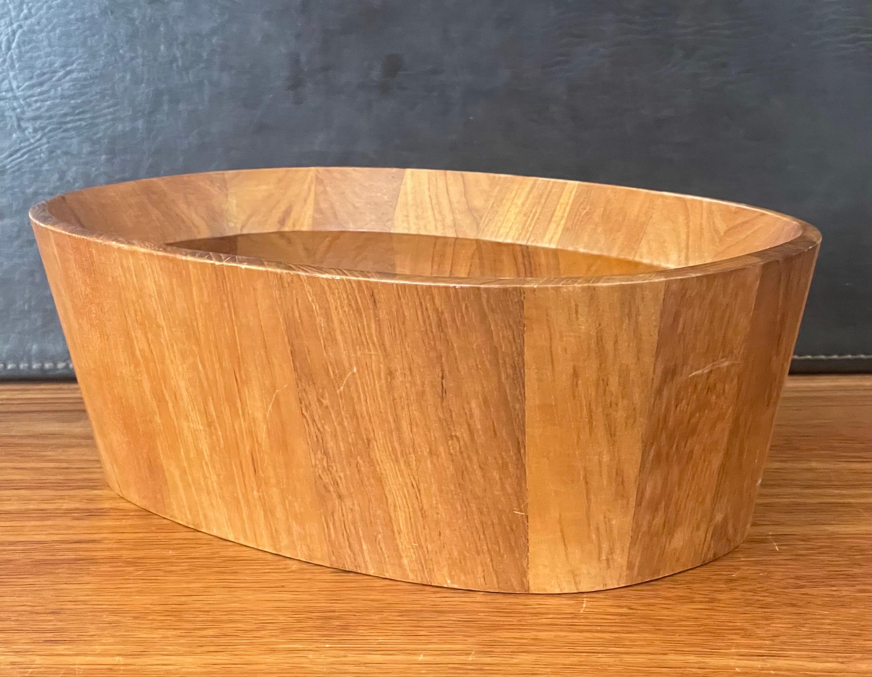 Danish Modern Oval Shaped Staved Teak Bowl by Jens Quistgaard for Dansk For Sale 6