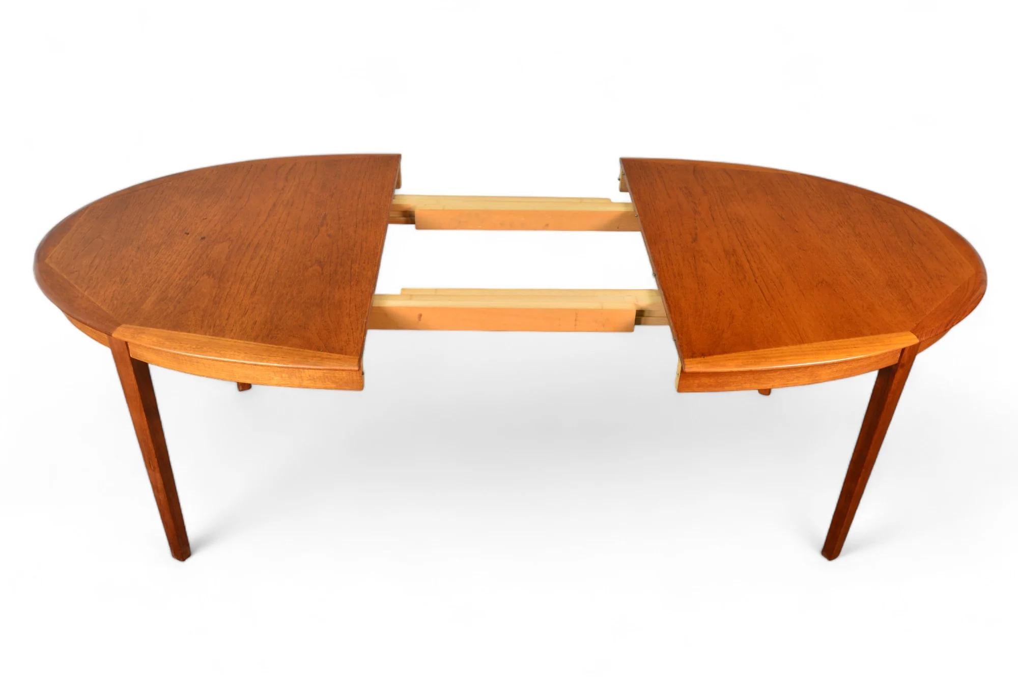 20th Century Danish Modern Oval Teak Dining Table + Two Leaves By Byrlund For Sale