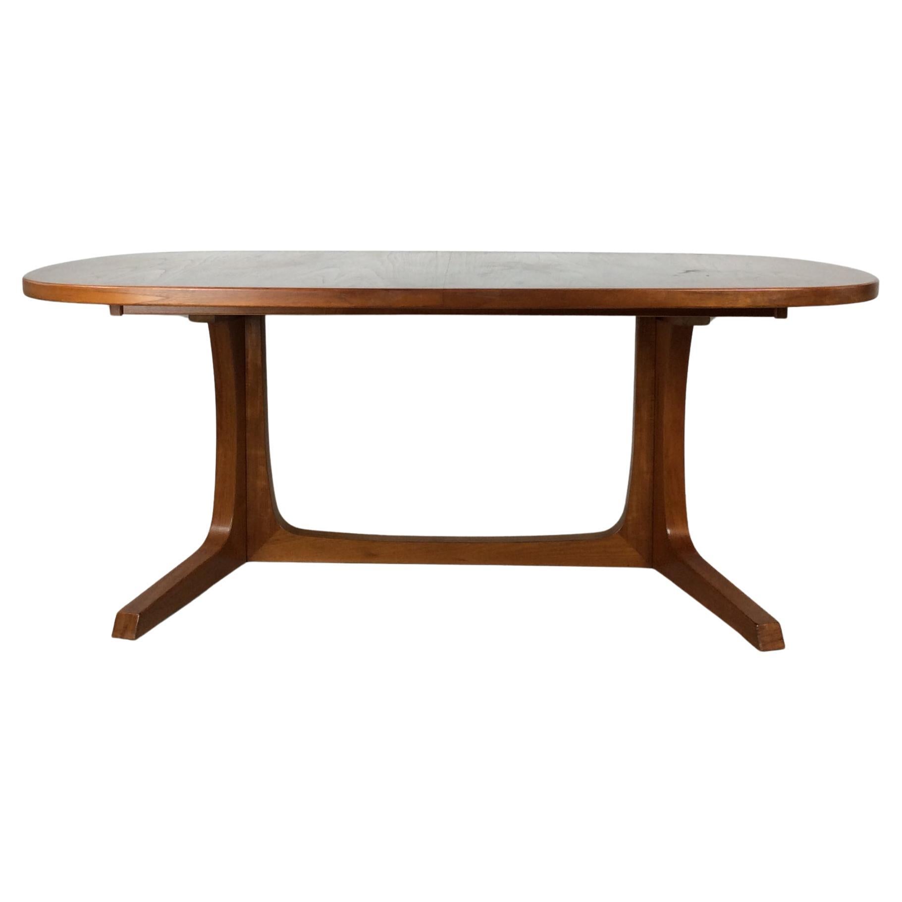 Danish Modern Oval Teak Dining Table with 2 Leaves For Sale