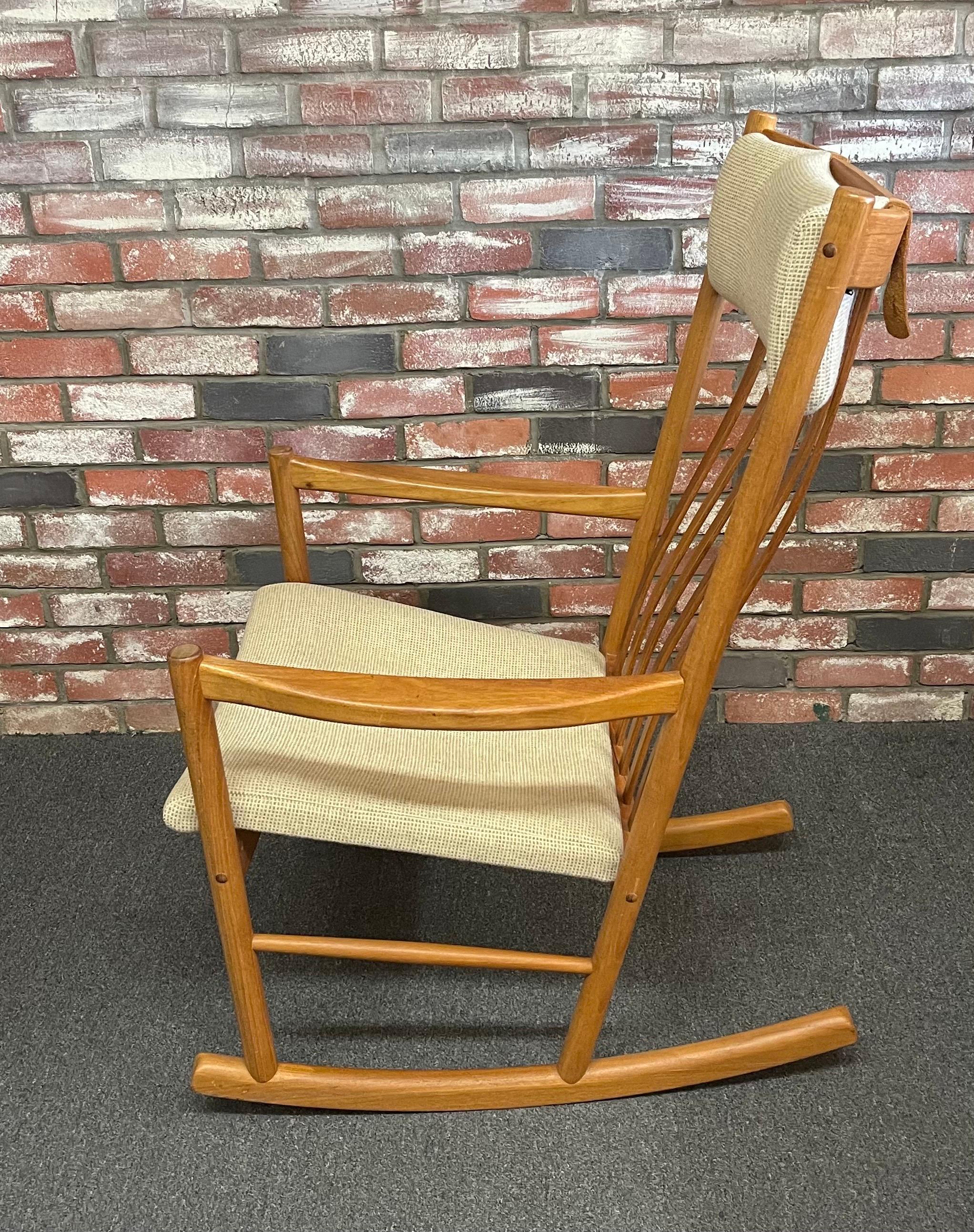 20th Century Danish Modern Oversized Teak Rocking Chair by Hans Wegner for Tarm Stole For Sale