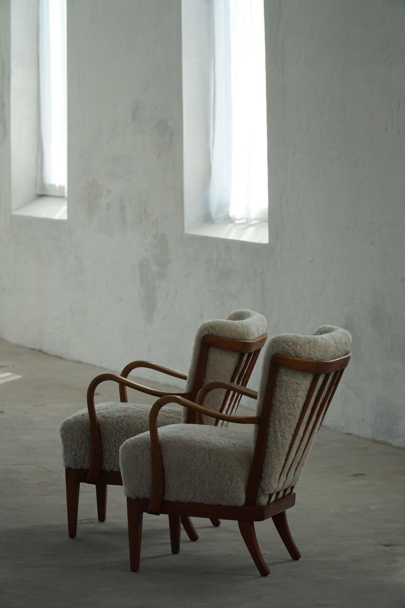 Danish Modern, Pair of Easy Chairs, Beech & Lambswool, Alfred Christensen, 1940s 7