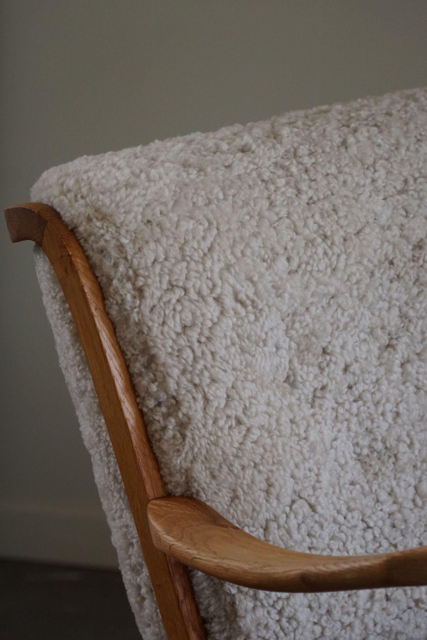Danish Modern, Pair of Easy Chairs in Oak & Lambswool, Alfred Christensen, 1940s 7