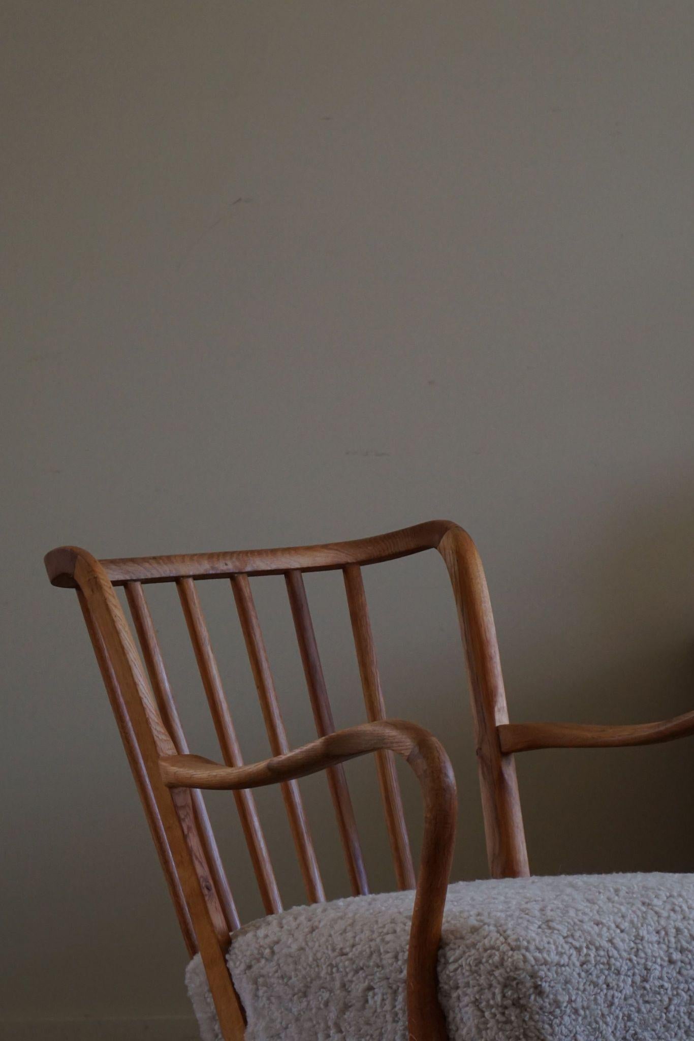 Danish Modern, Pair of Easy Chairs in Oak & Lambswool, Alfred Christensen, 1940s 11