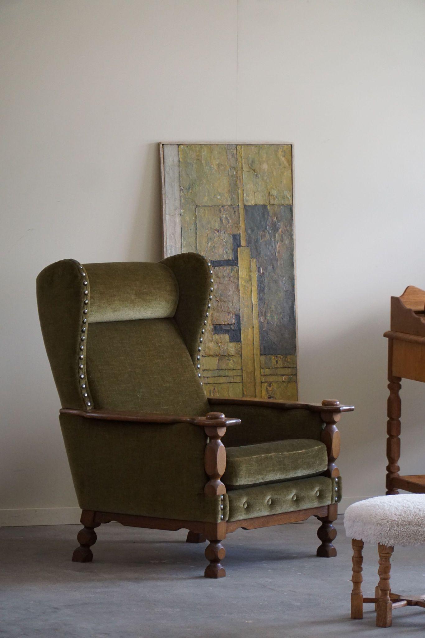Paire de chaises longues à dossier haut dans le style de Henning Kjærnulf, 1960, The Moderns en vente 12