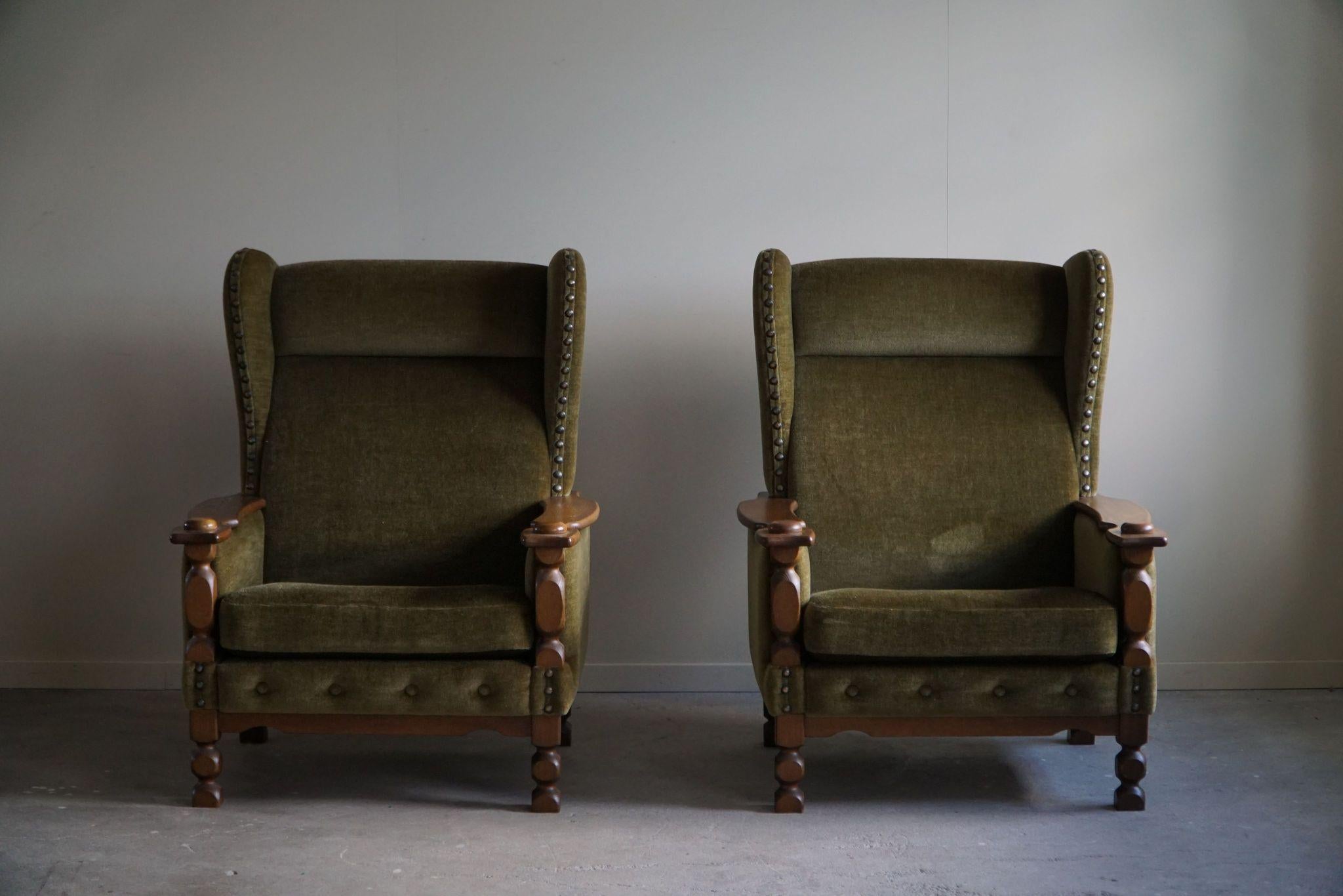 Mid-Century Modern Paire de chaises longues à dossier haut dans le style de Henning Kjærnulf, 1960, The Moderns en vente