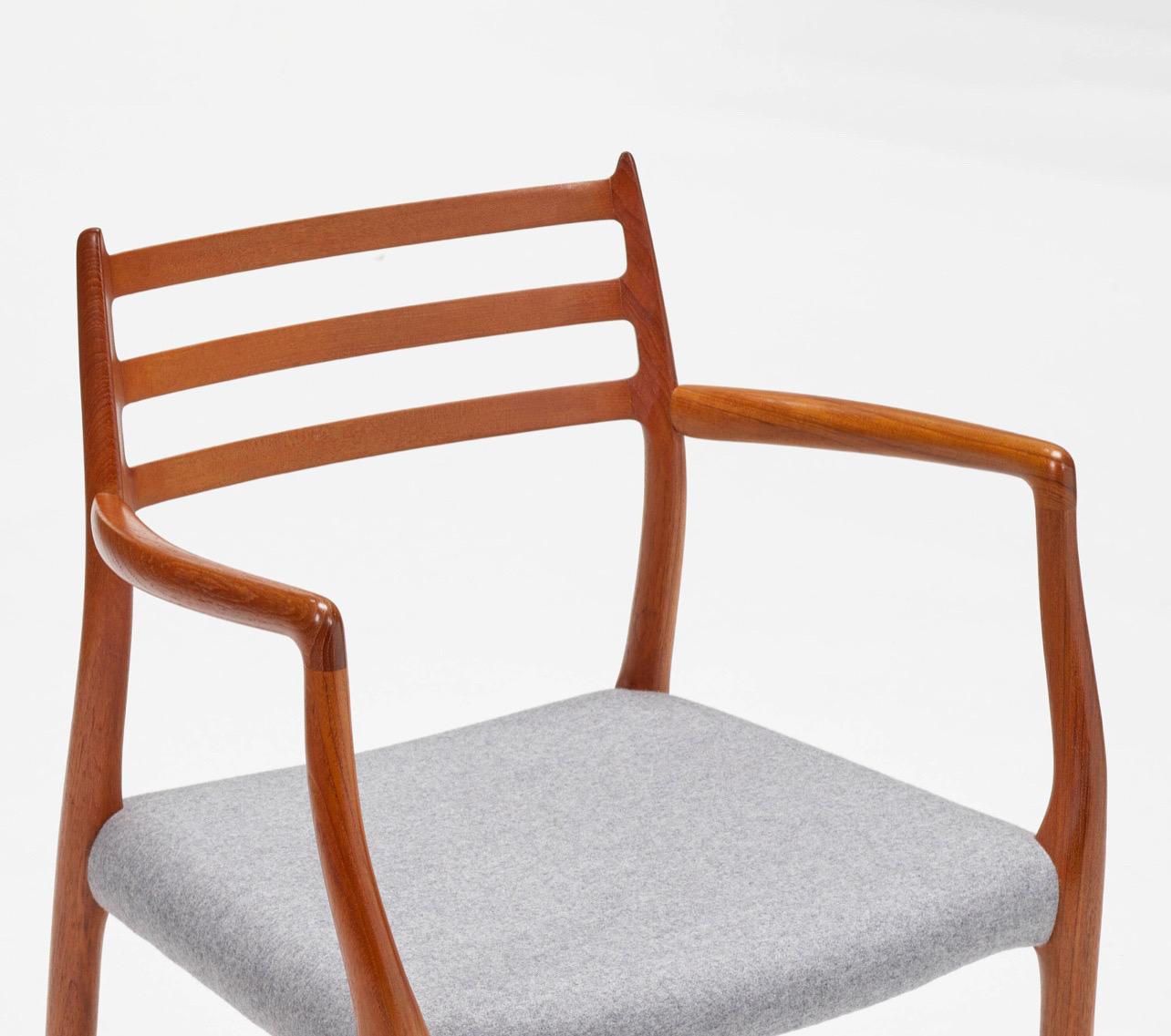 Danish Modern Pair of Rare Armchairs in teak by Niels Moller Model 62 In Excellent Condition In San Diego, CA