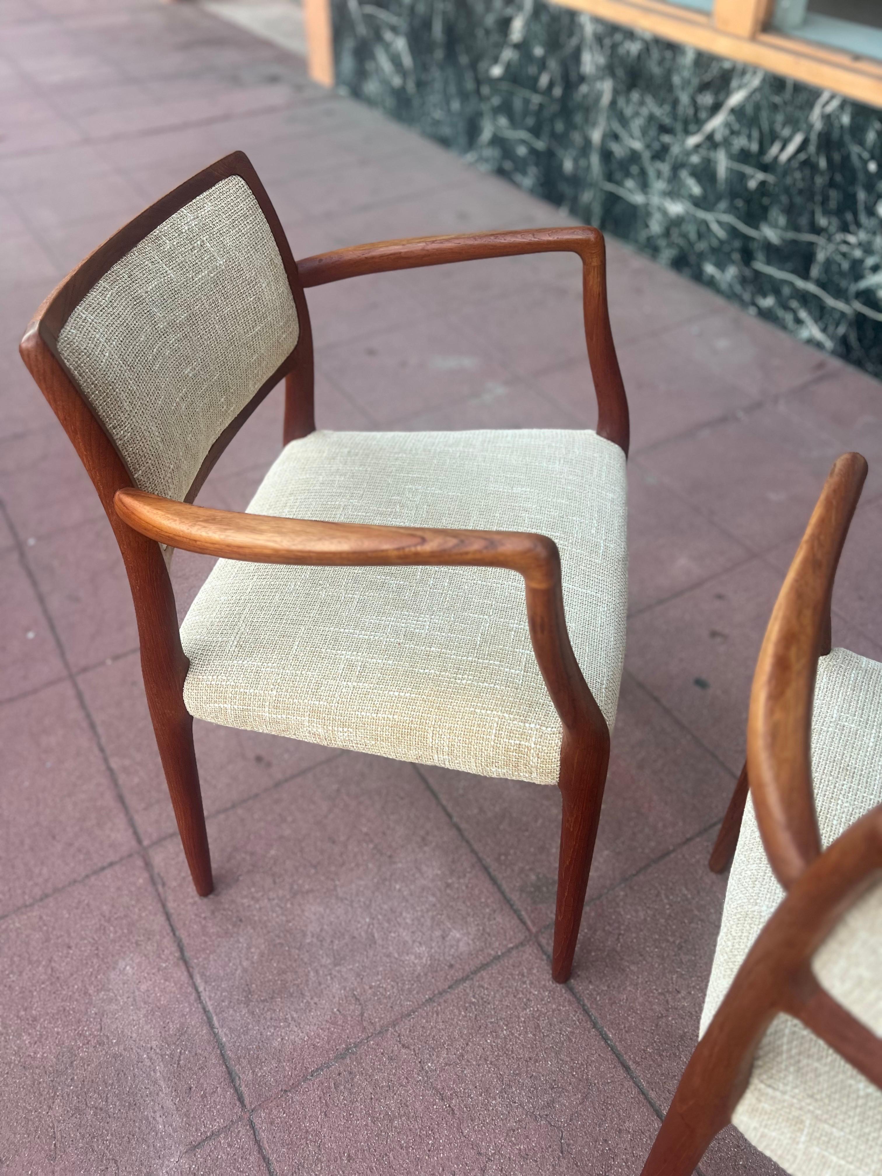 Danish Modern Pair of Rare Armchairs in teak by Niels Moller Model 65 In Excellent Condition In San Diego, CA