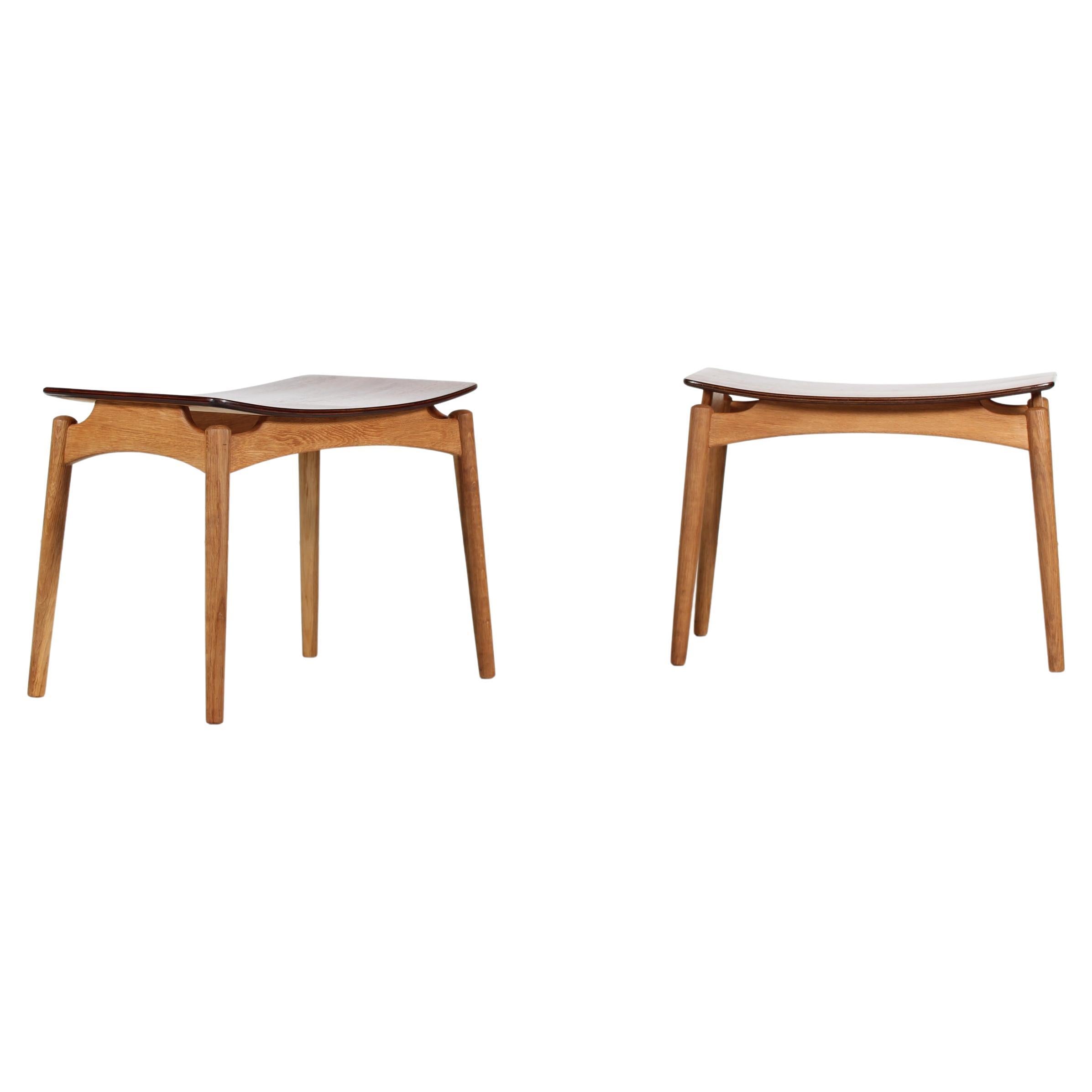 Danish Modern Pair of Stools of Teak and Oak by Ølholm Møbelfabrik, Denmark 60s For Sale