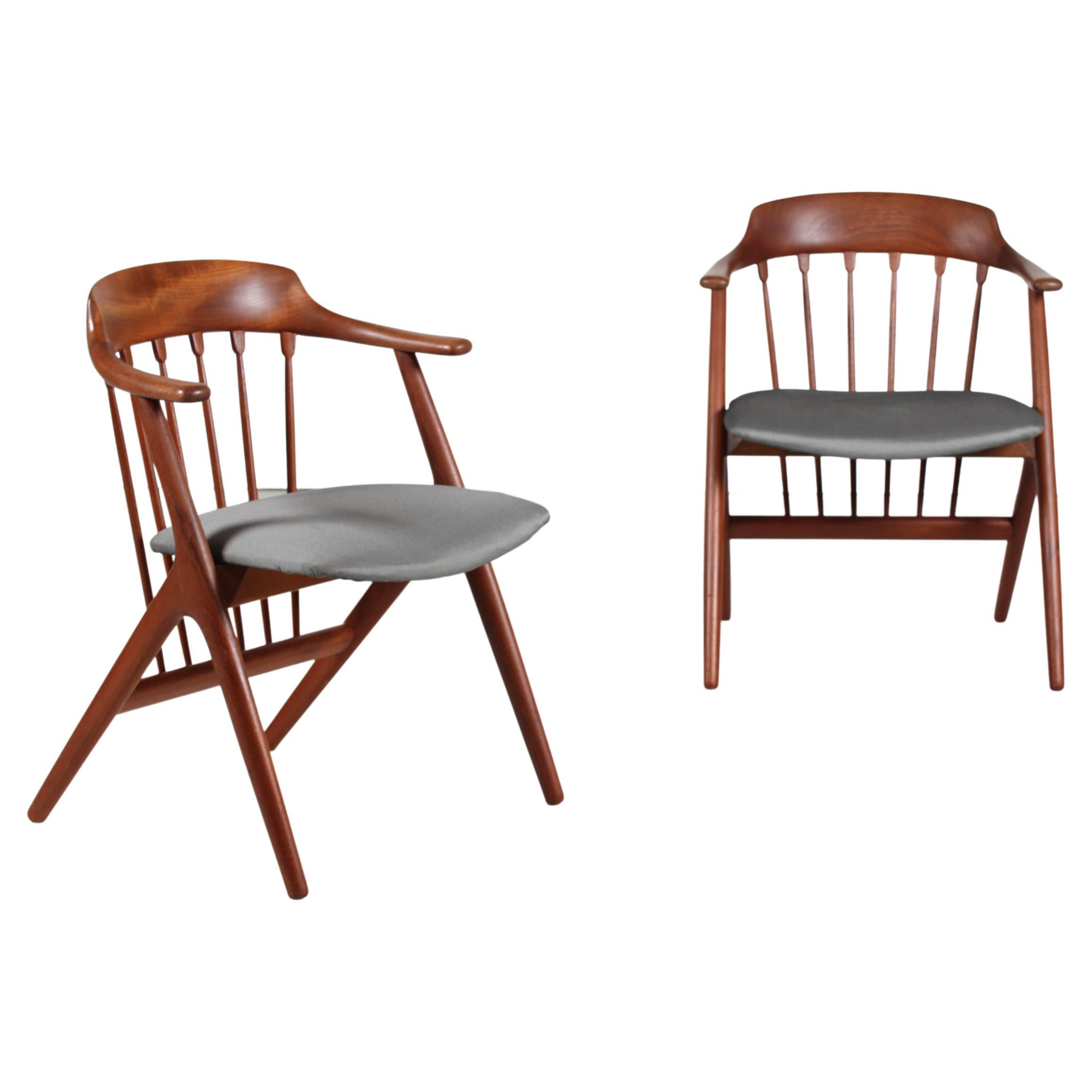 Danish Modern Pair of Teak Armchairs in the Style of Illum Wikkelsø Denmark 1960