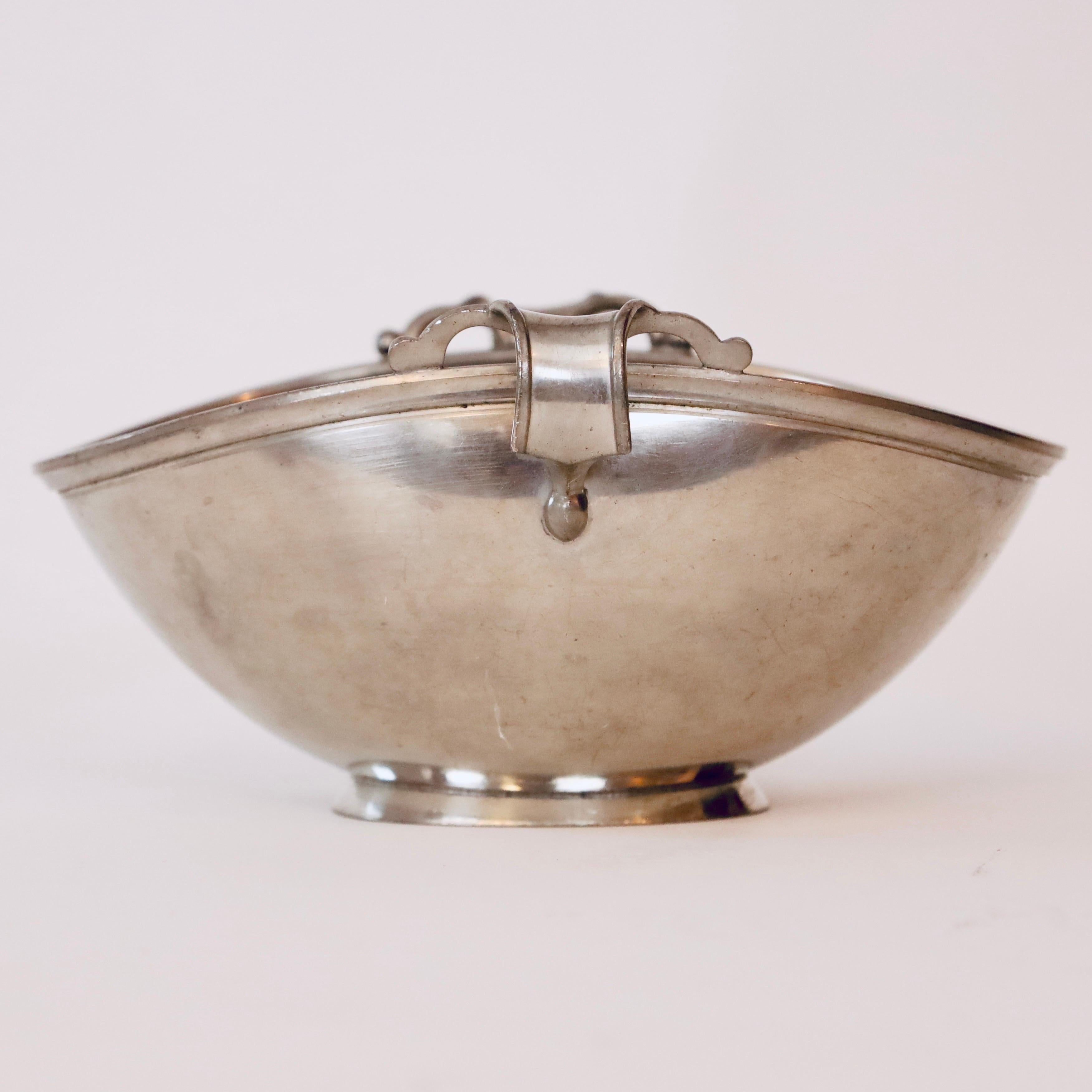 Danish modern pedestal pewter bowl by Just Andersen, 1930s, Denmark For Sale 2