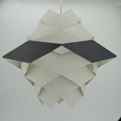 Suspension moderne géométrique danoise de cuisine, style chalet Mid-century