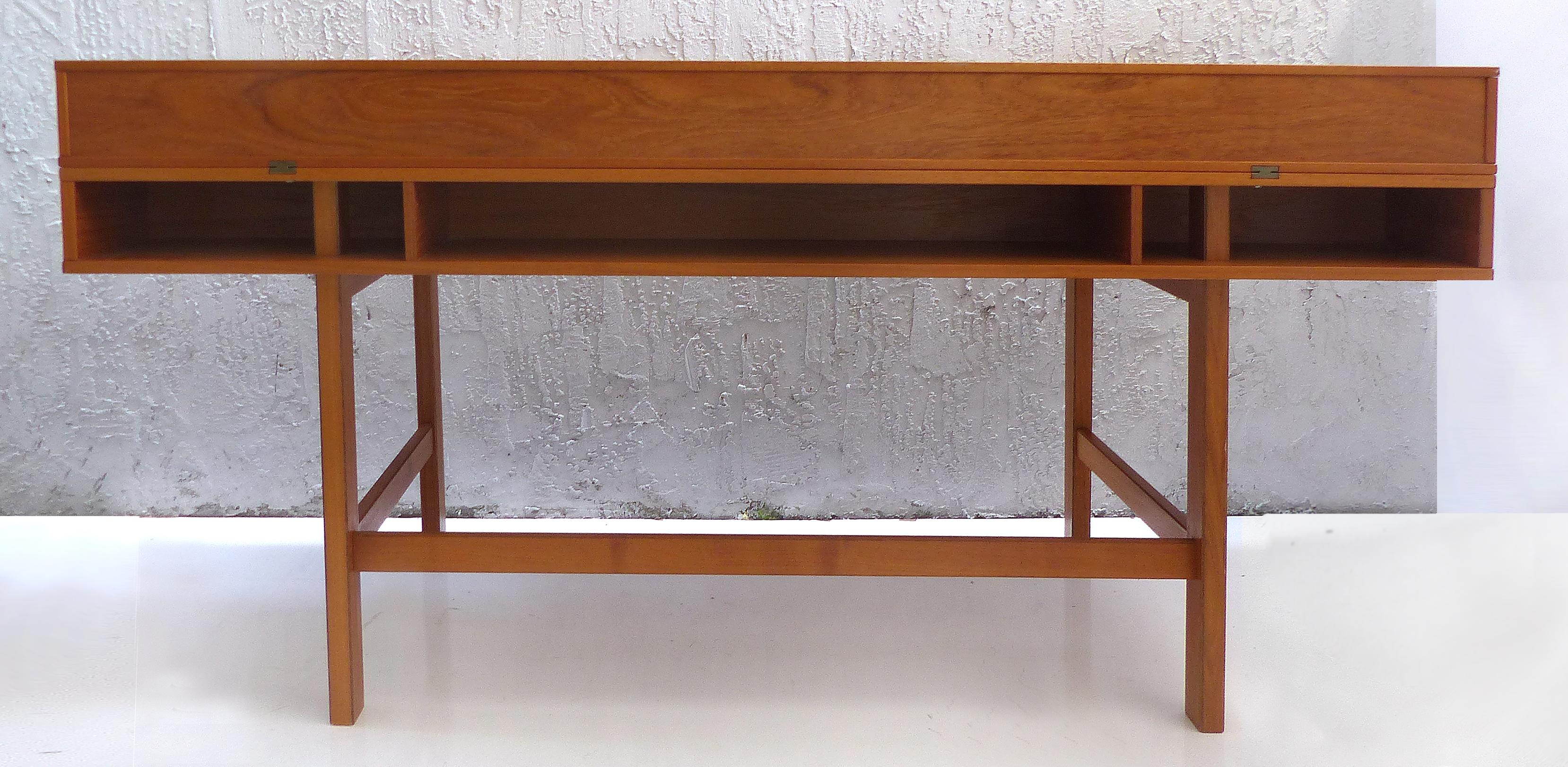 20th Century Danish Modern Peter Løvig Nielsen Flip-Top Desk Designed by Jens Quistgaard