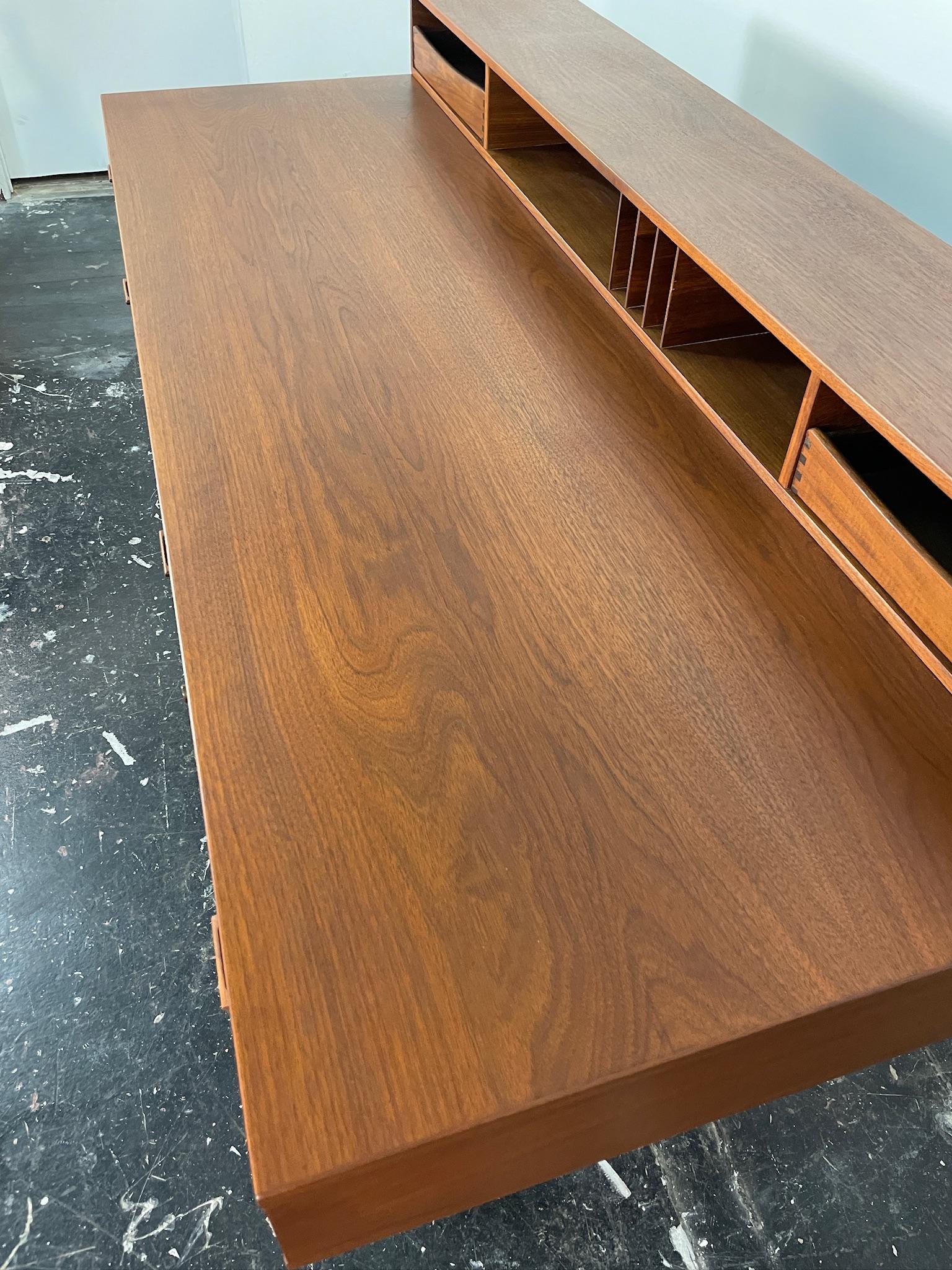 Danish Modern Peter Løvig Nielsen Flip-Top Teak Desk 5