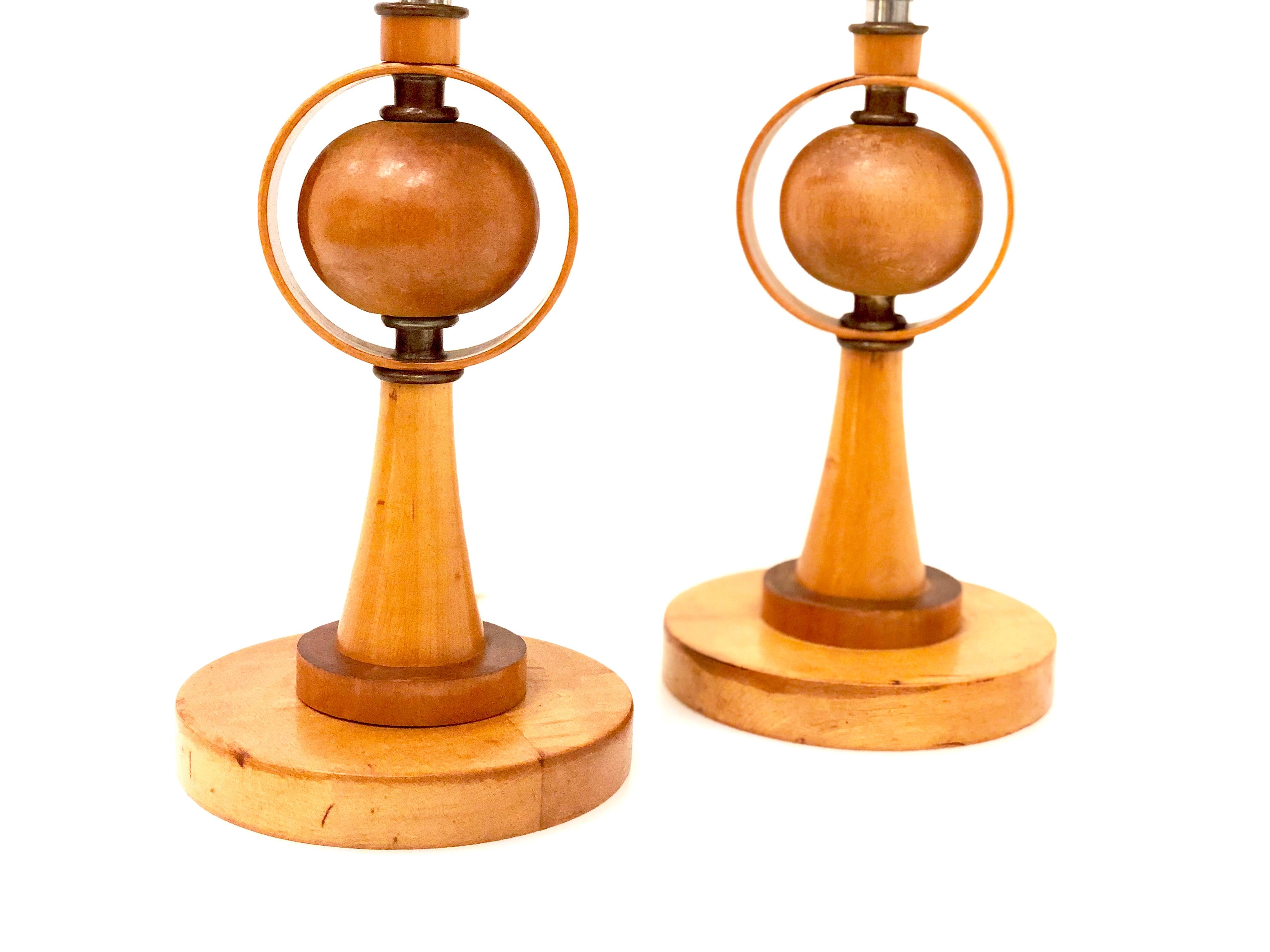 Danish Modern Petite Pair of Atomic Table Lamps In Good Condition In San Diego, CA