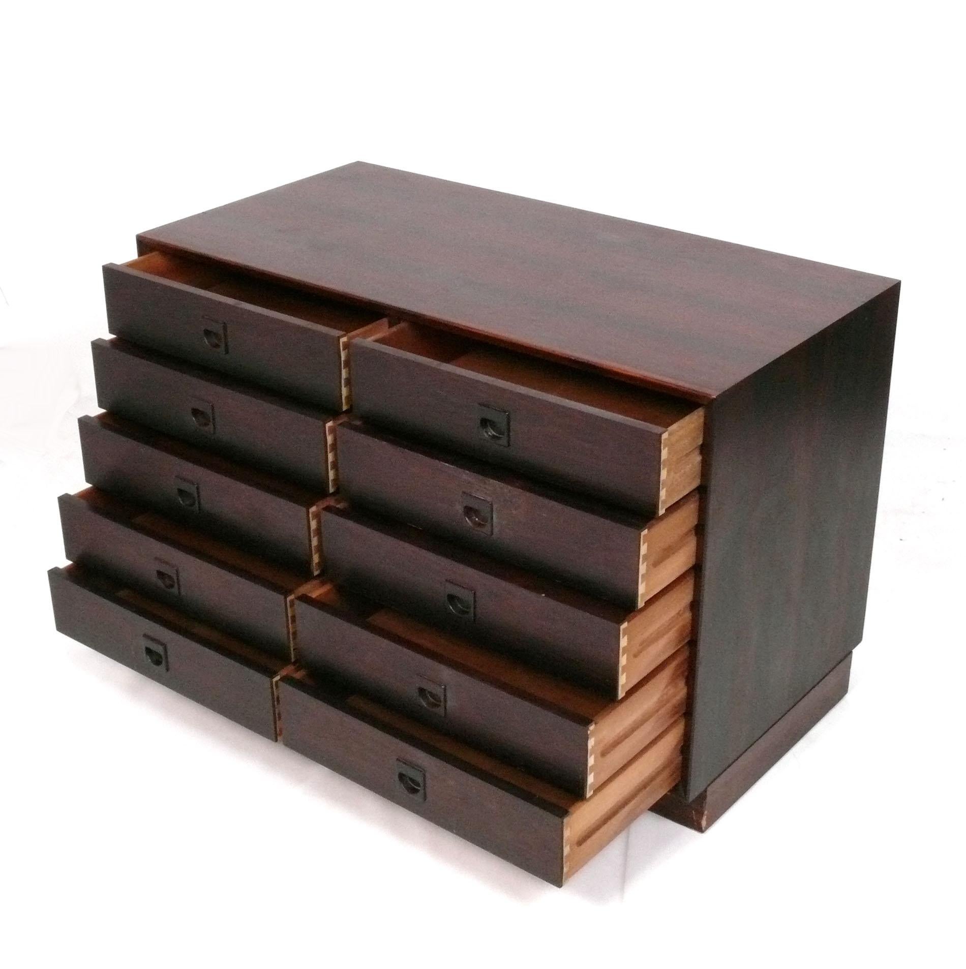Mid-Century Modern Danish Modern Petite Rosewood Chest or Nightstand circa 1960s