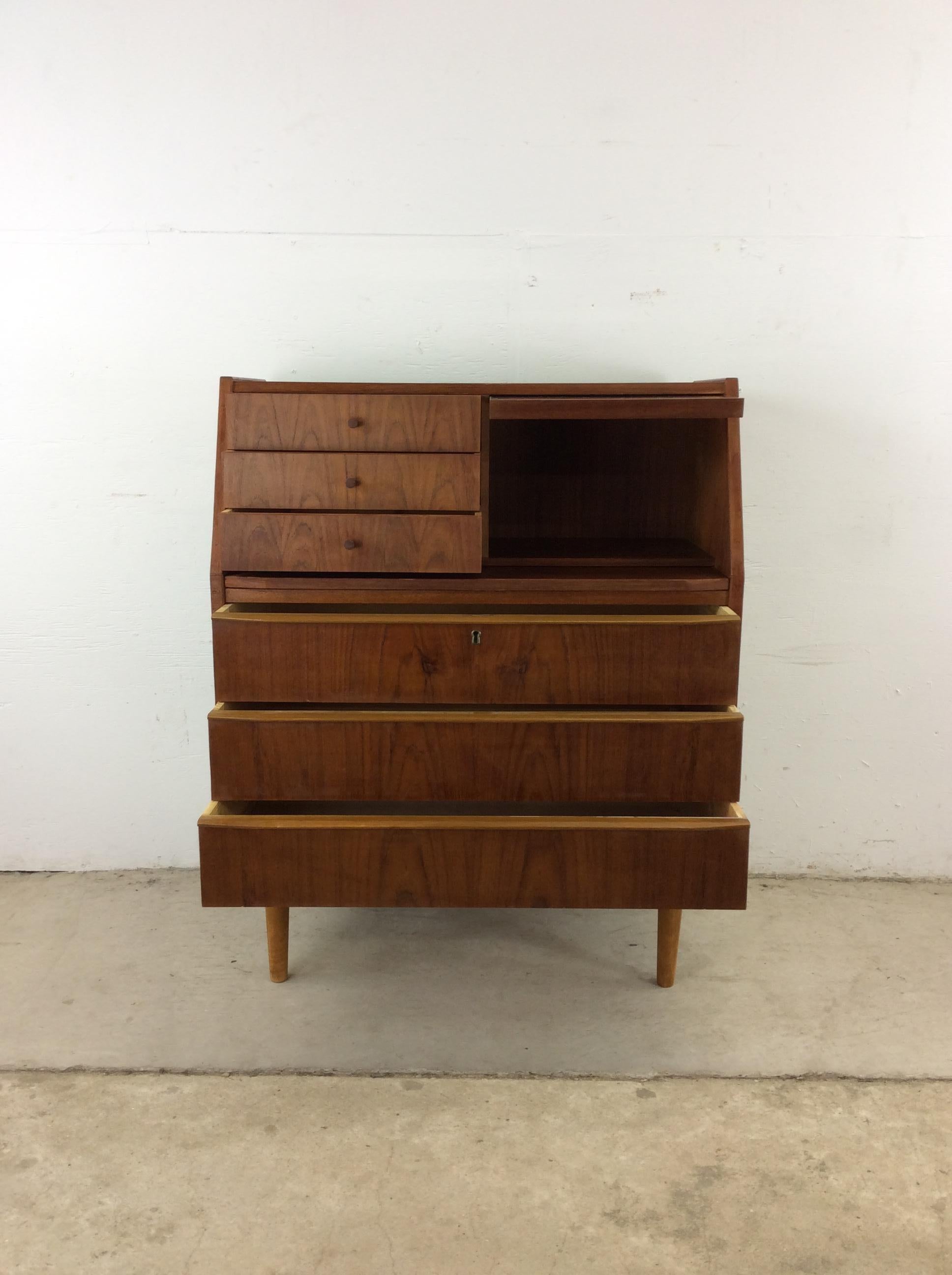 Danish Modern Petite Vanity with Draw Leaf and Mirrored Tray For Sale 7