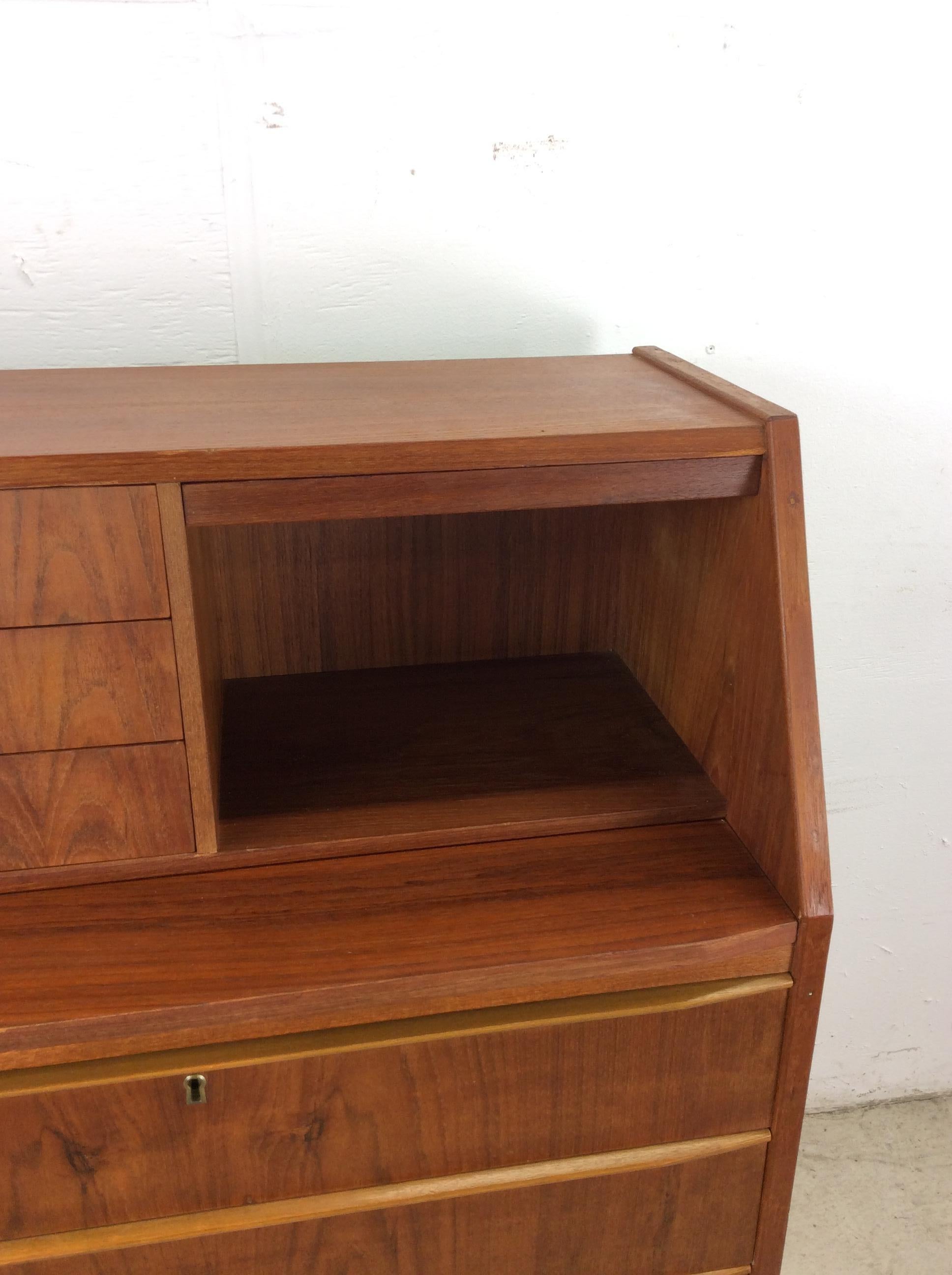 Veneer Danish Modern Petite Vanity with Draw Leaf and Mirrored Tray For Sale
