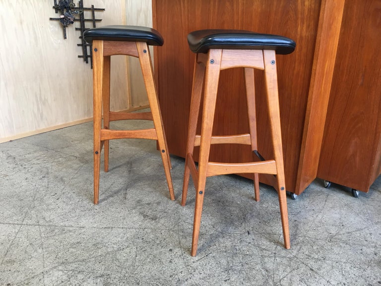 Danish Modern Portable Bar with Four Stools by Johannes Andersen at