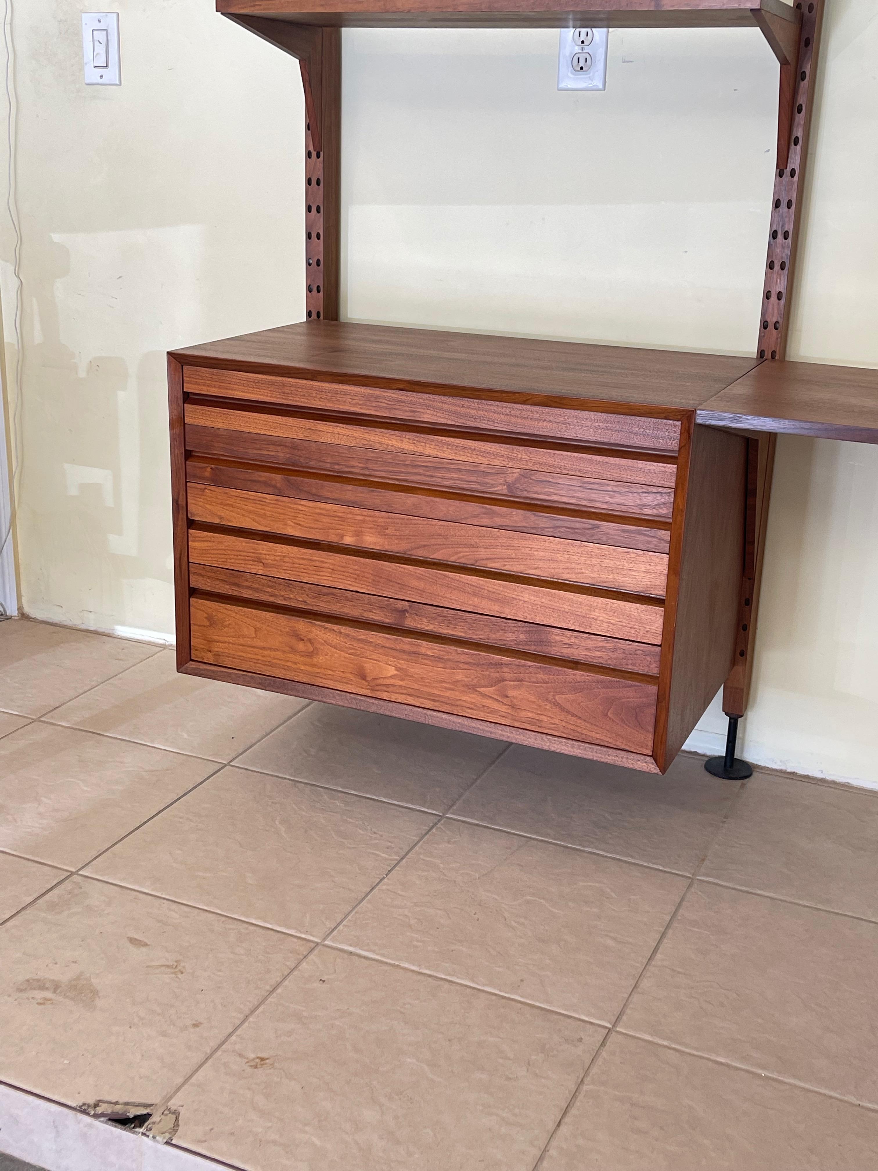 tension wall unit