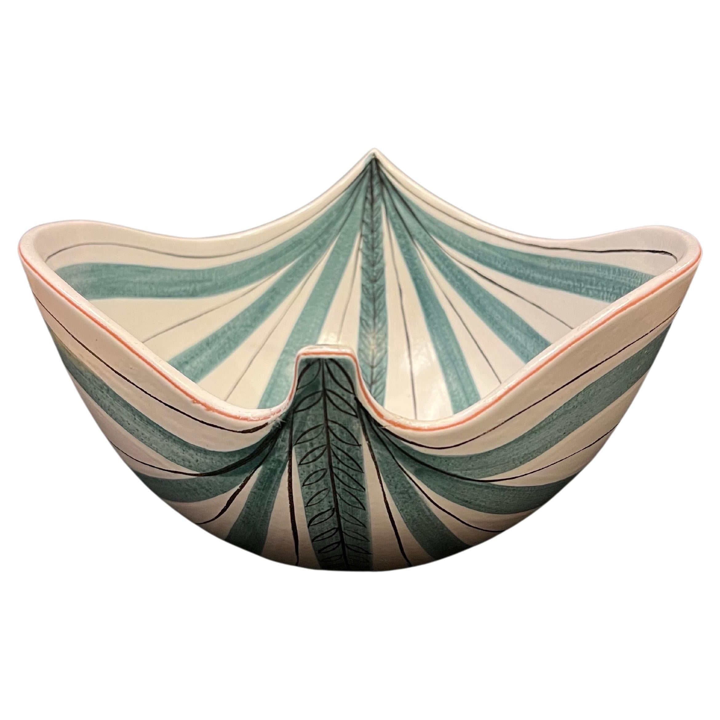 Danish Modern Rare Stig Lindberg for Gustavsberg Studio Faience Leaf Bowl In Fair Condition For Sale In San Diego, CA