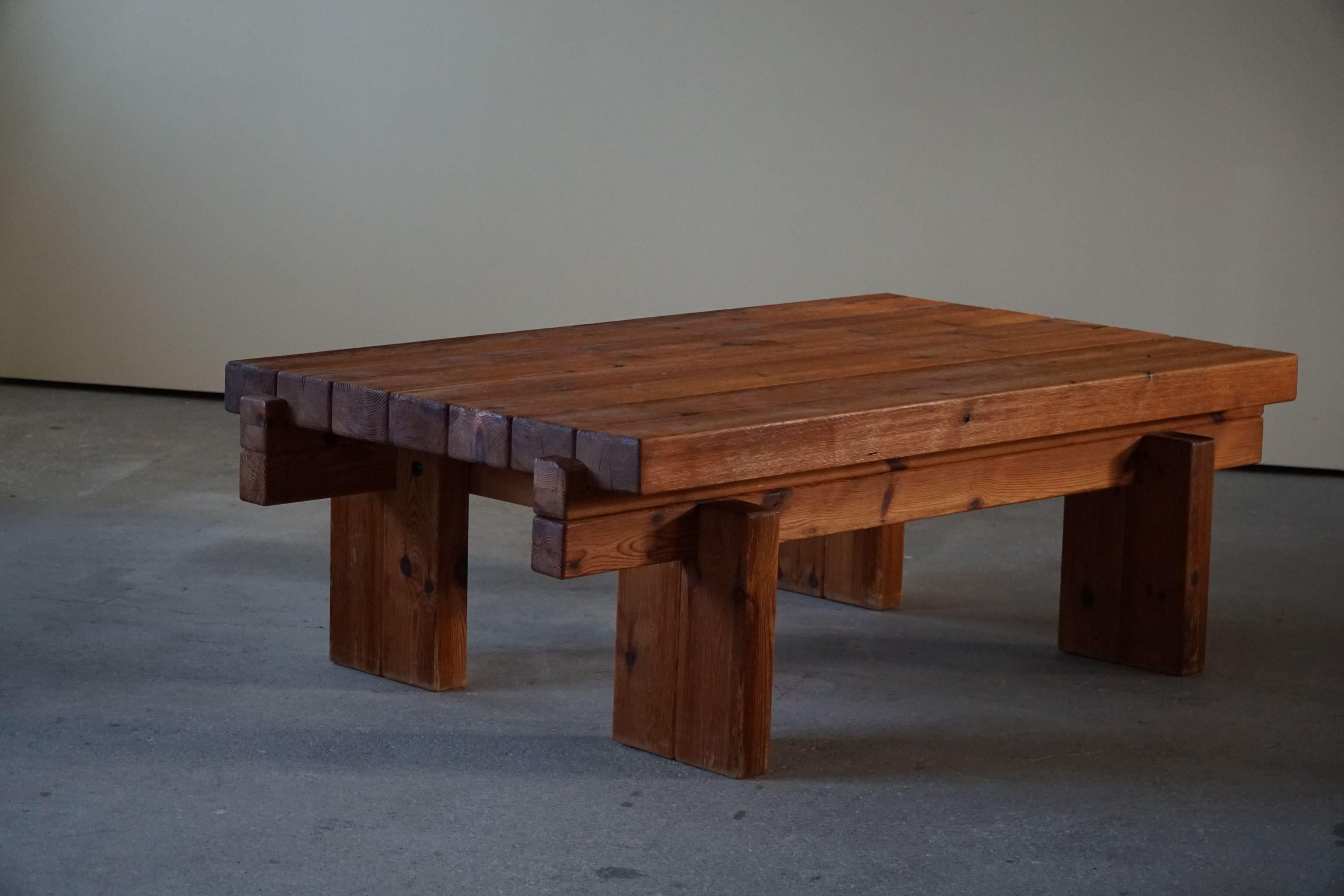 Danish Modern Rectangular Brutalist Coffee Table in Solid Pomeranian Pine, 1960s 6