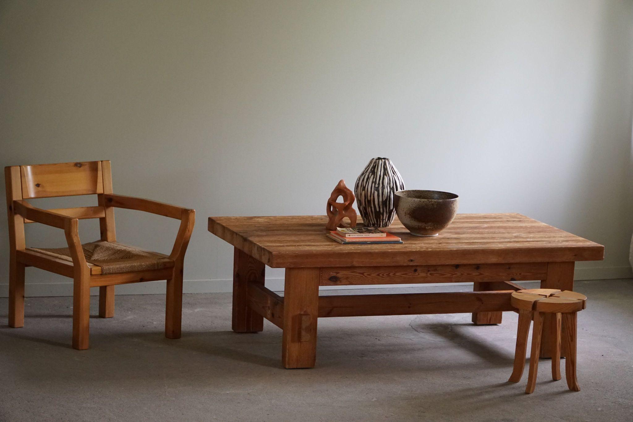 Danish Modern Rectangular Brutalist Coffee Table in Solid Pomeranian Pine, 1970s In Good Condition In Odense, DK