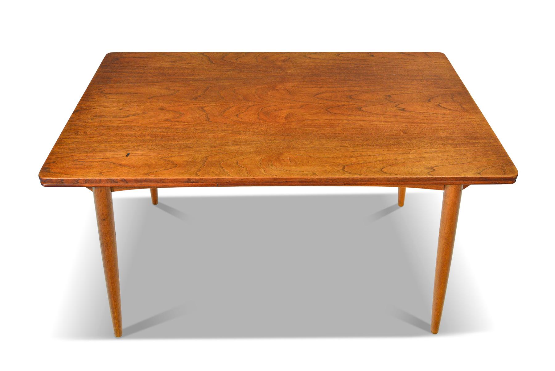 Scandinavian Modern Danish Modern Rectangular Draw Leaf Dining Table in Teak and Oak