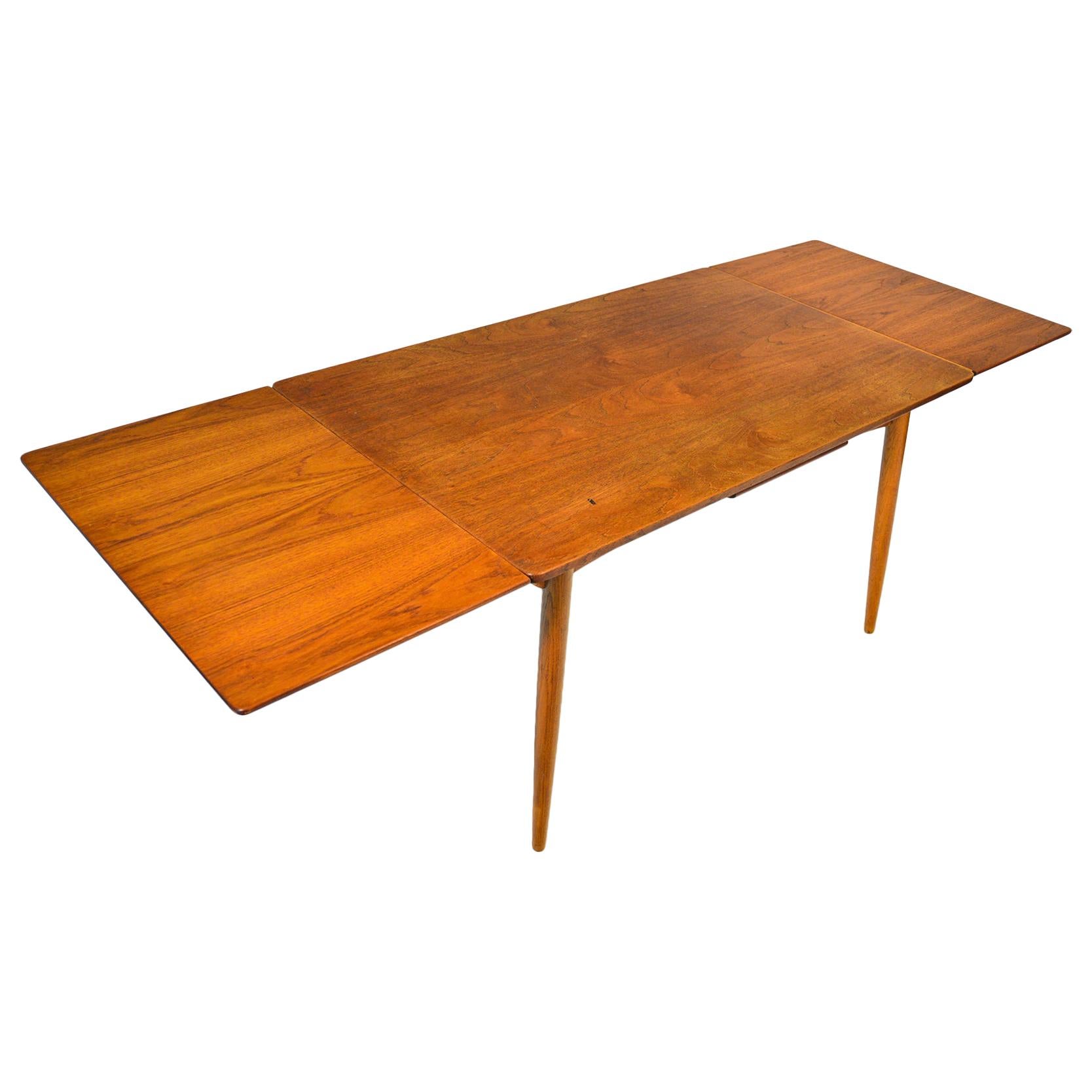 Danish Modern Rectangular Draw Leaf Dining Table in Teak and Oak