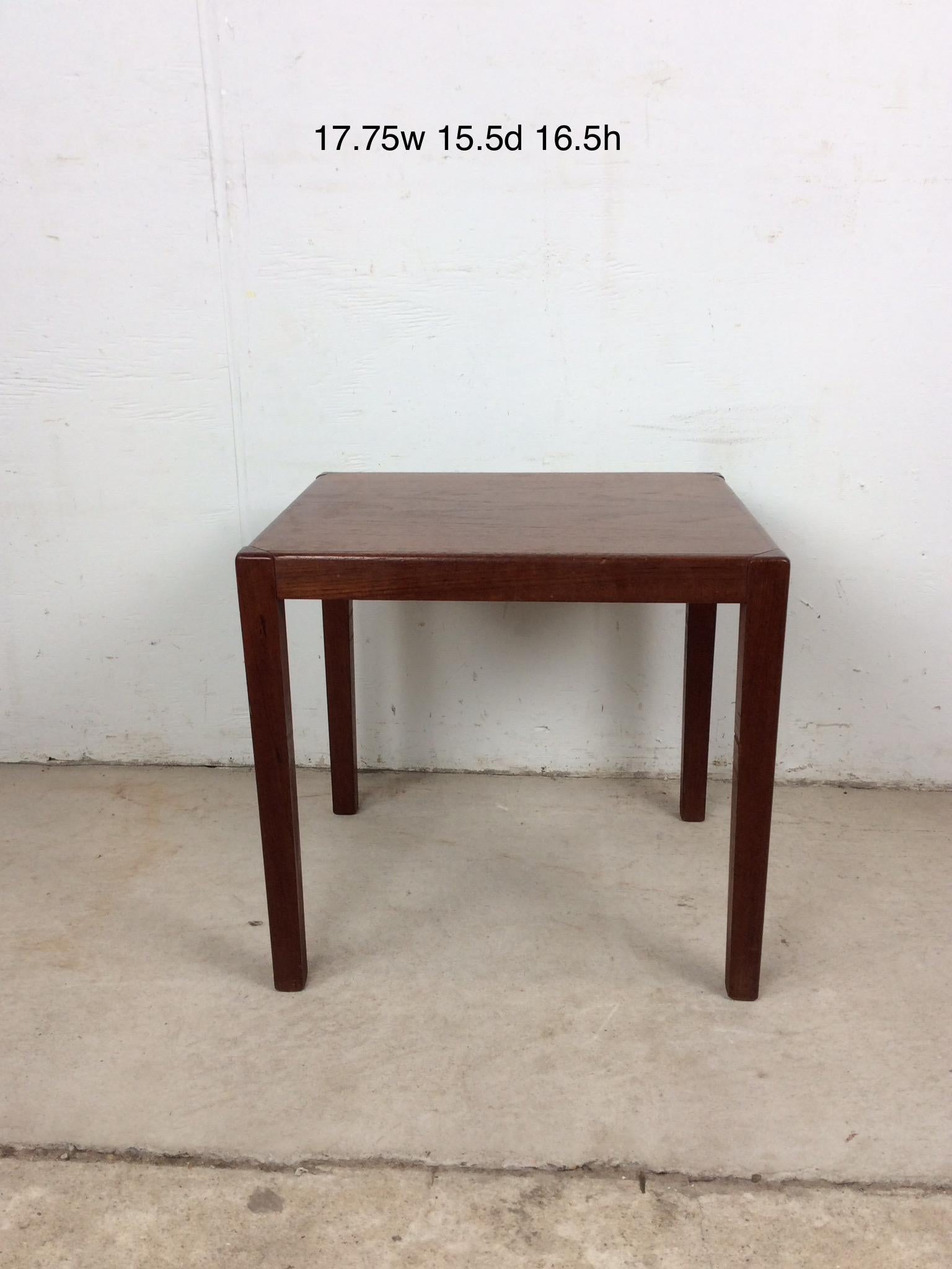 Mesa auxiliar rectangular danesa moderna de teca en venta 6