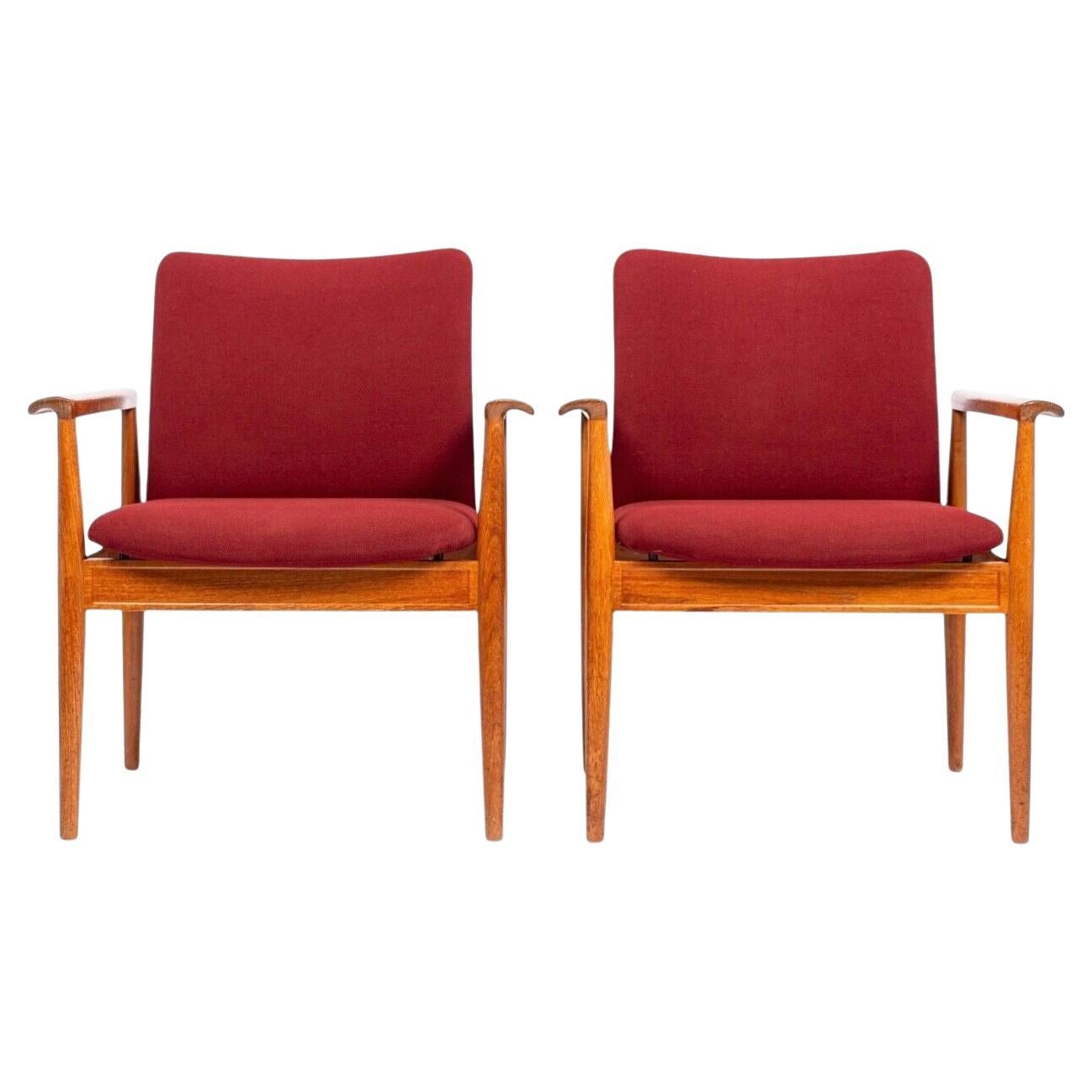 Dänische Moderne Rote Diplomatenstühle von Finn Juhl für France & Daverkosen im Angebot