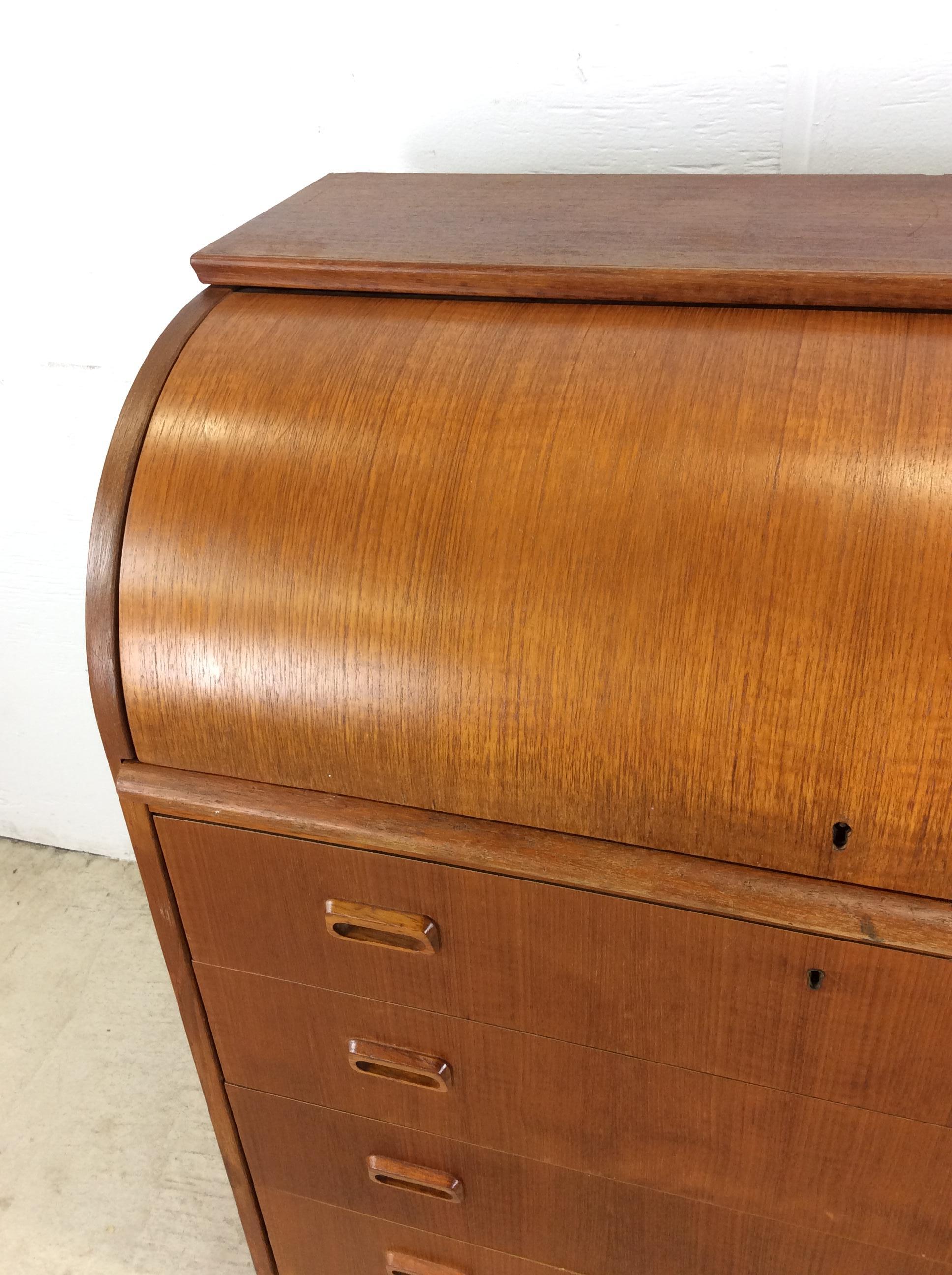 Danish Modern Roll Top Desk with 7 Drawers For Sale 3
