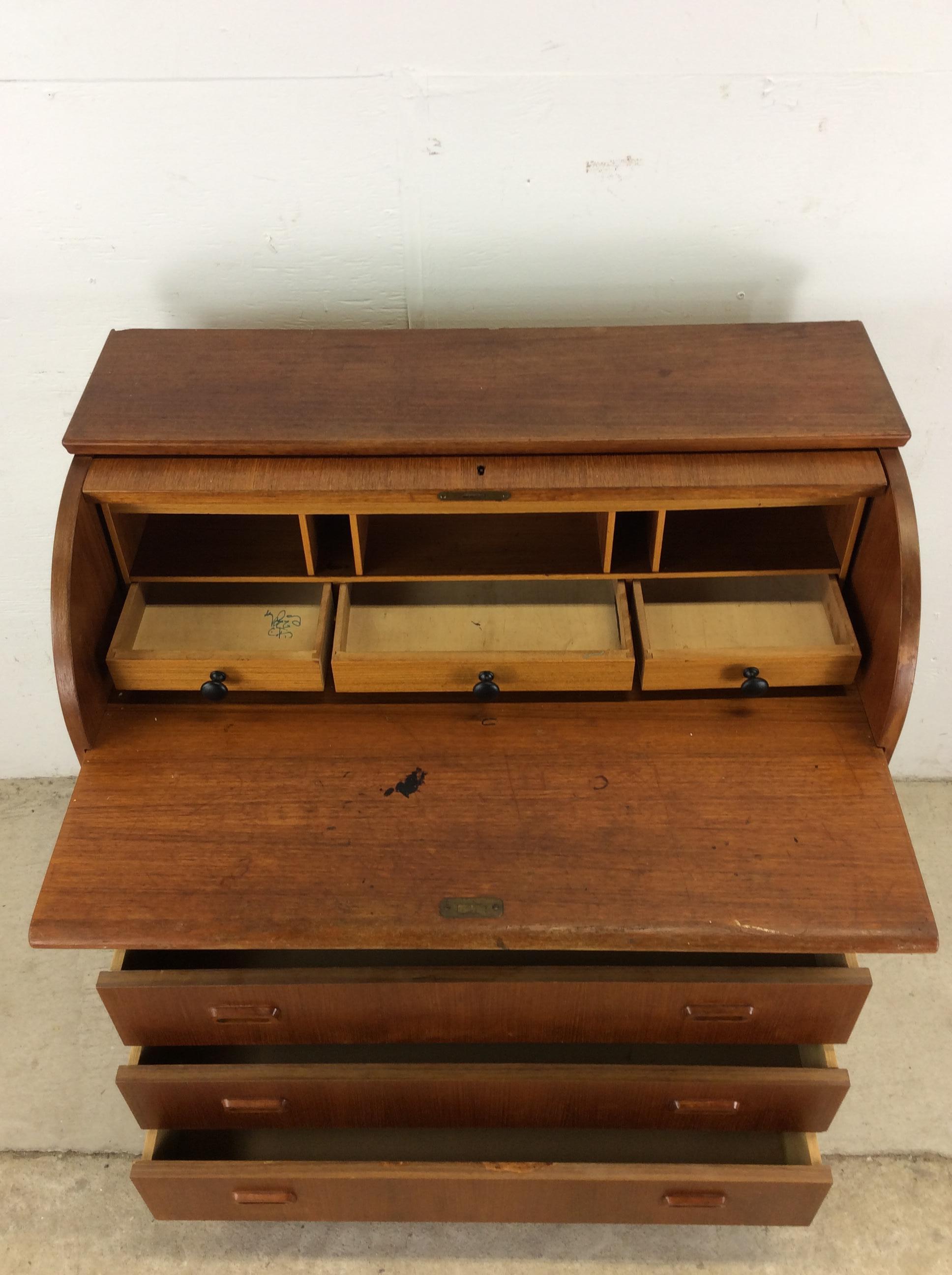 Danish Modern Roll Top Desk with 7 Drawers For Sale 7