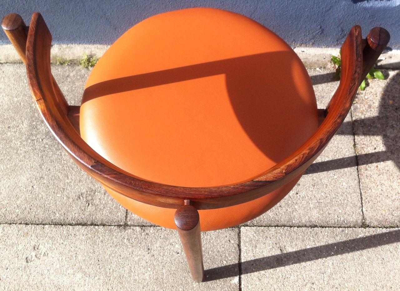 Mid-Century Modern Danish Modern Rosewood and Tan Leather Armchair by Hugo Frandsen, 1960s For Sale