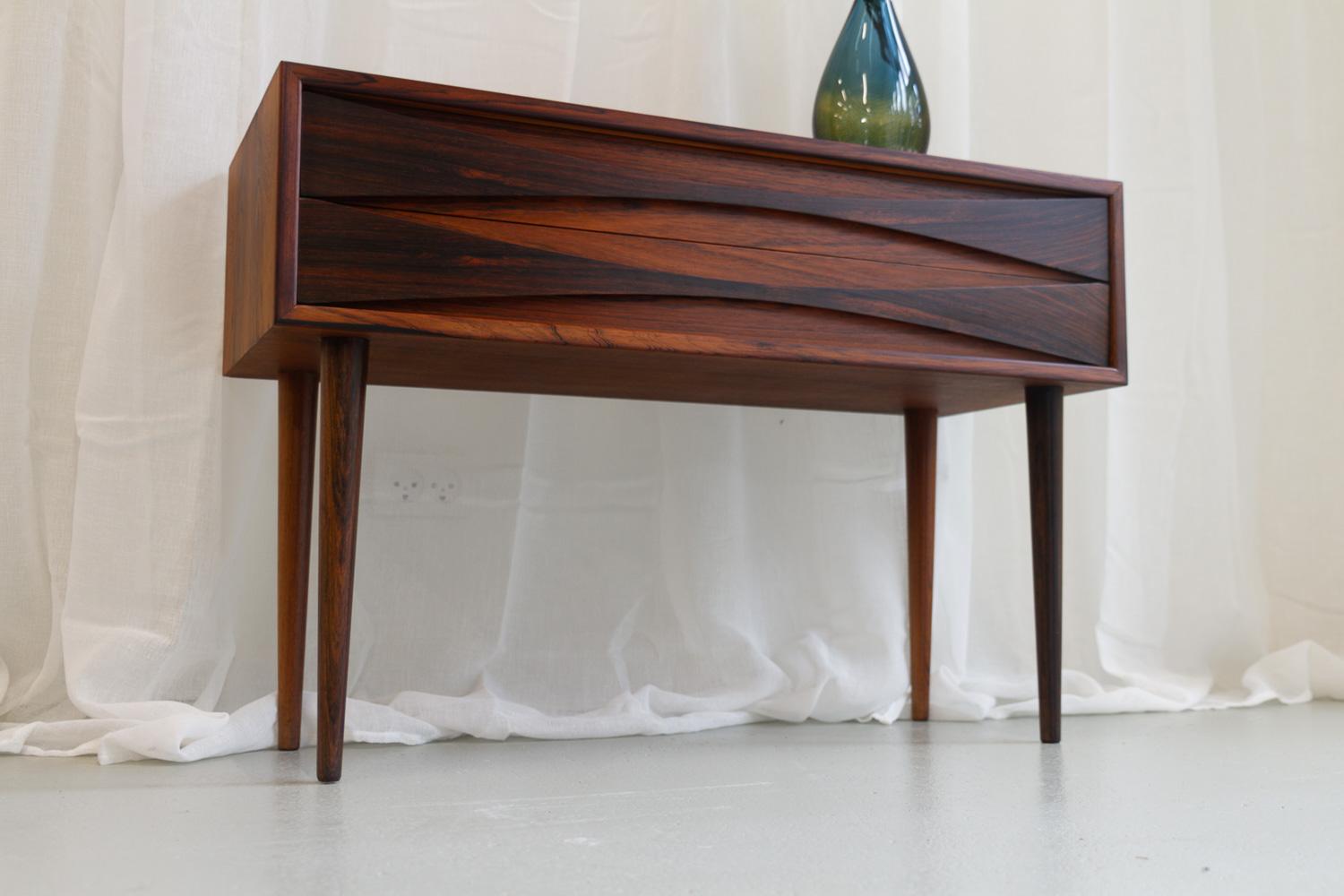 Danish Modern Rosewood Bedside Chest by Niels Clausen for NC Møbler, 1960s. For Sale 11