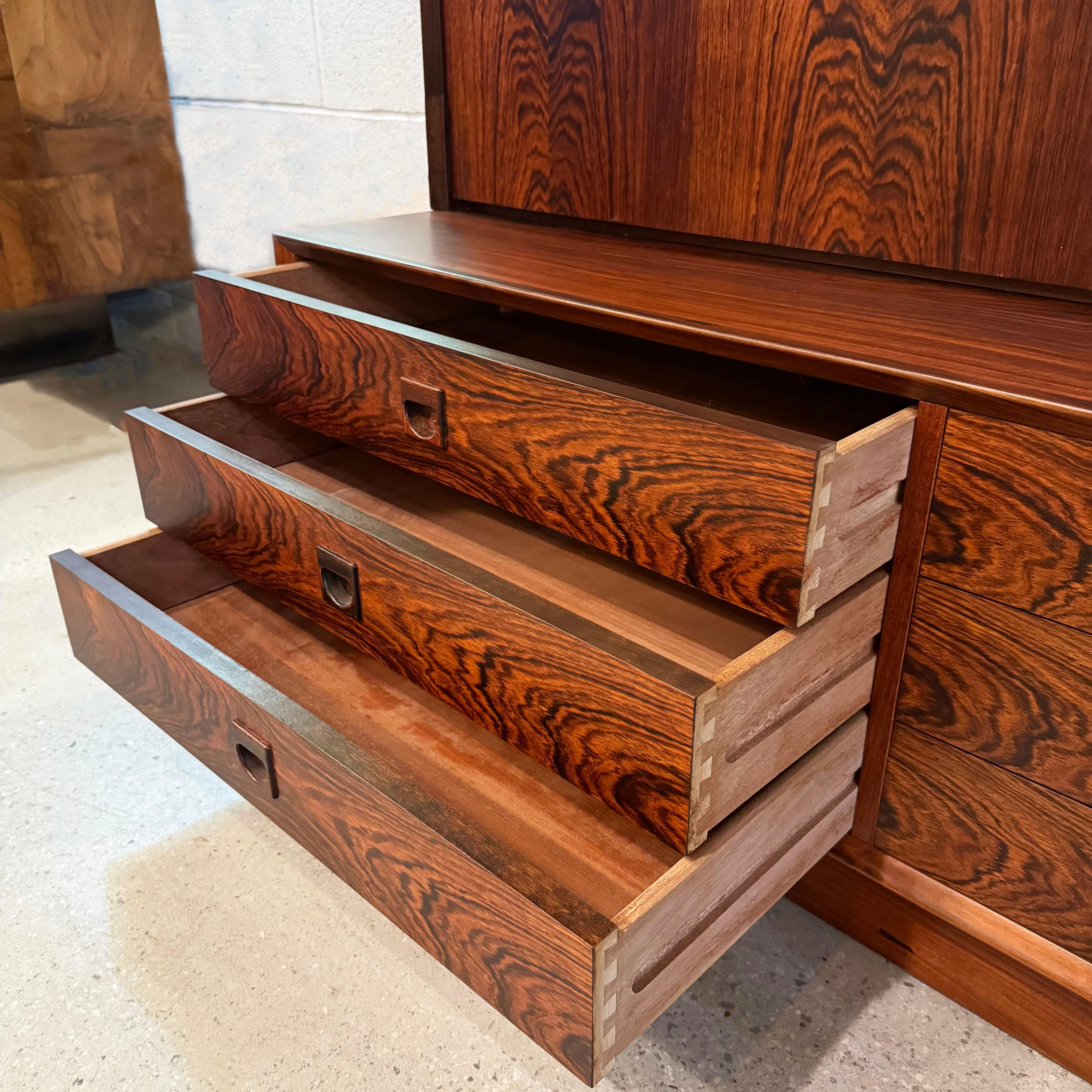 Danish Modern Rosewood Bookcase Cabinet By Brouer Møbelfabrik For Sale 5